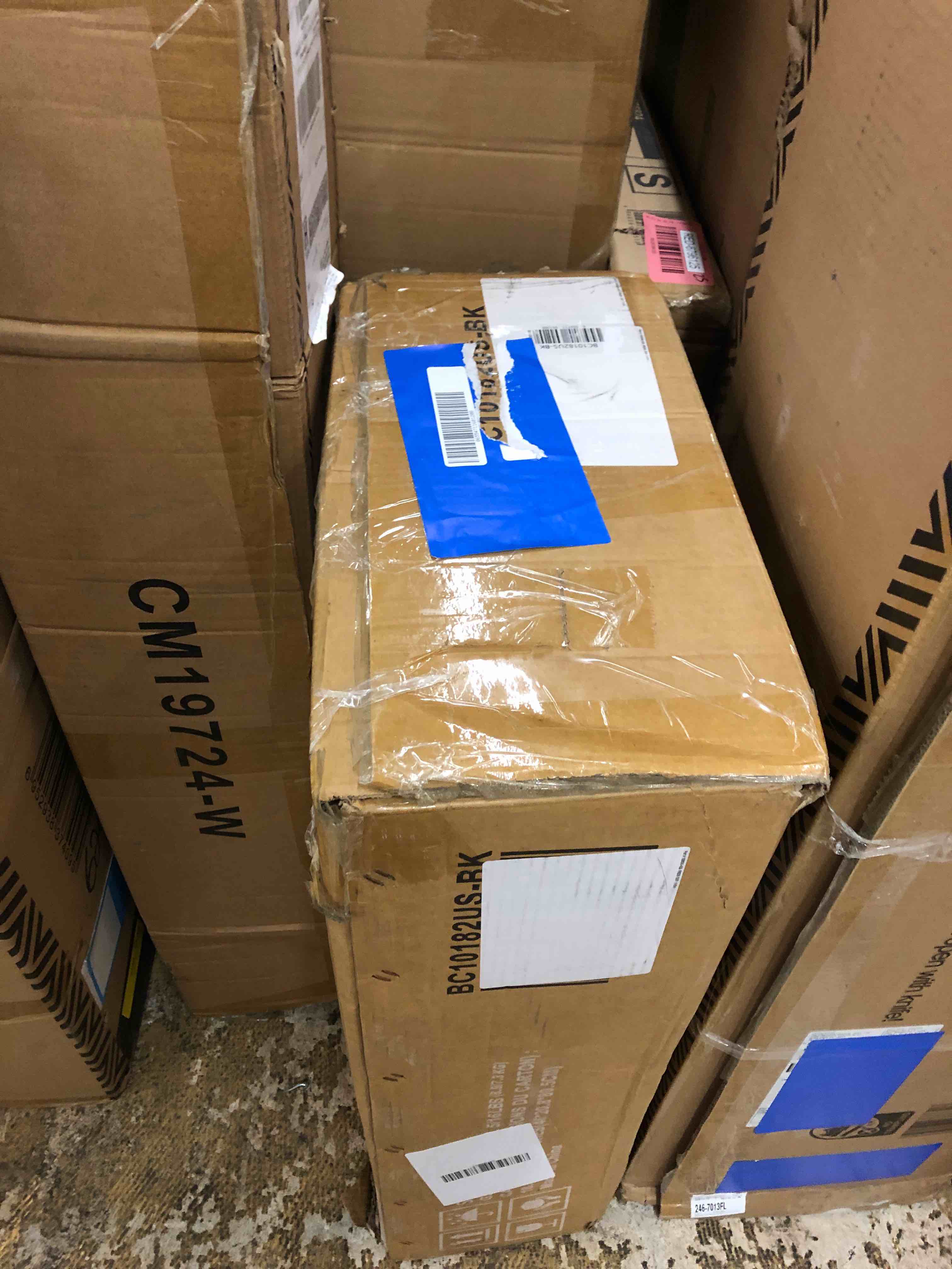 https://s3.amazonaws.com/lotting-images-prod/phillipi/RED6796126_1735927153315.jpeg
