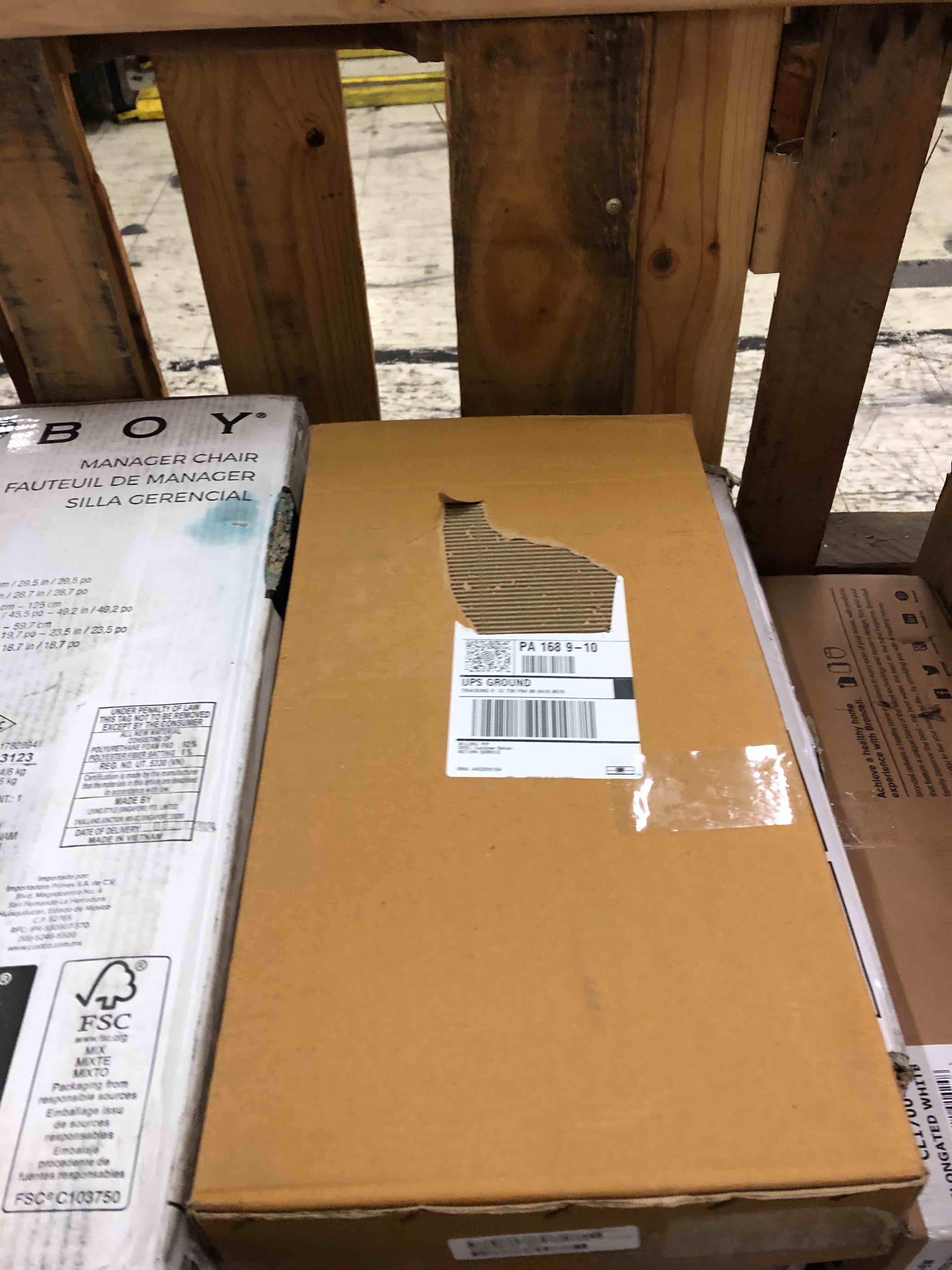 https://s3.amazonaws.com/lotting-images-prod/phillipi/RED6796375_1736545145453.jpeg