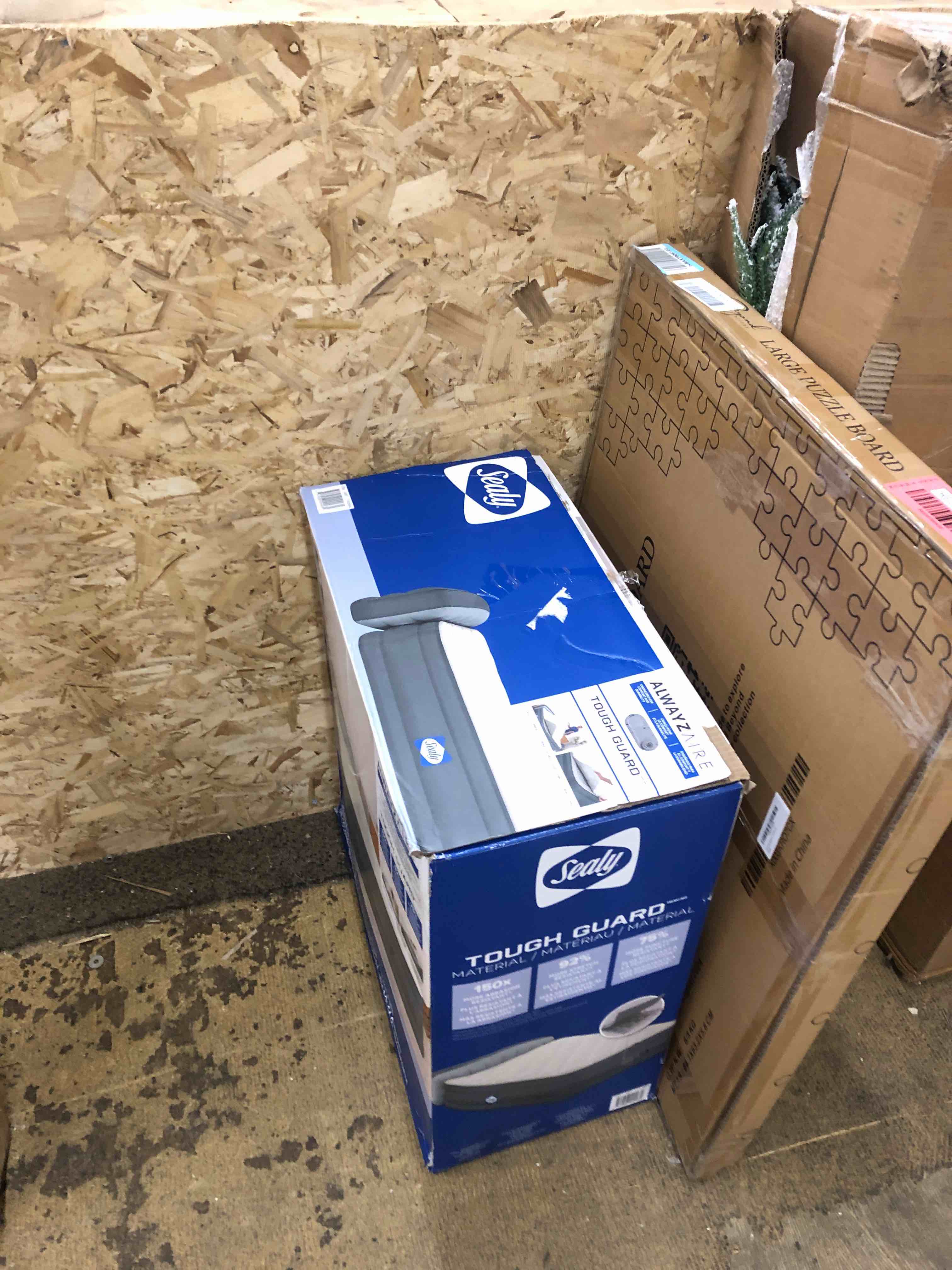 https://s3.amazonaws.com/lotting-images-prod/phillipi/RED6796439_1737050955575.jpeg