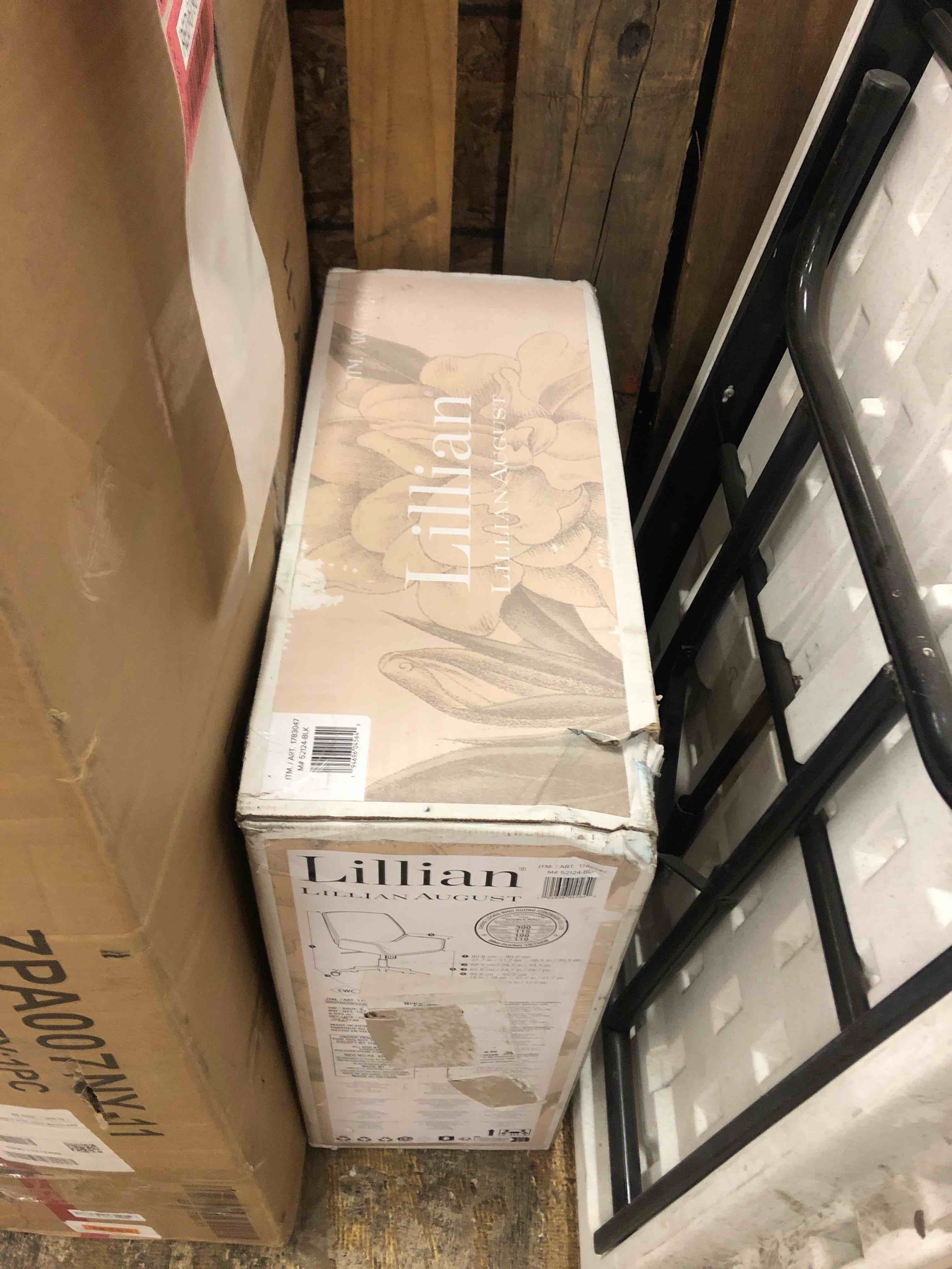 https://s3.amazonaws.com/lotting-images-prod/phillipi/RED6796448_1737047642960.jpeg