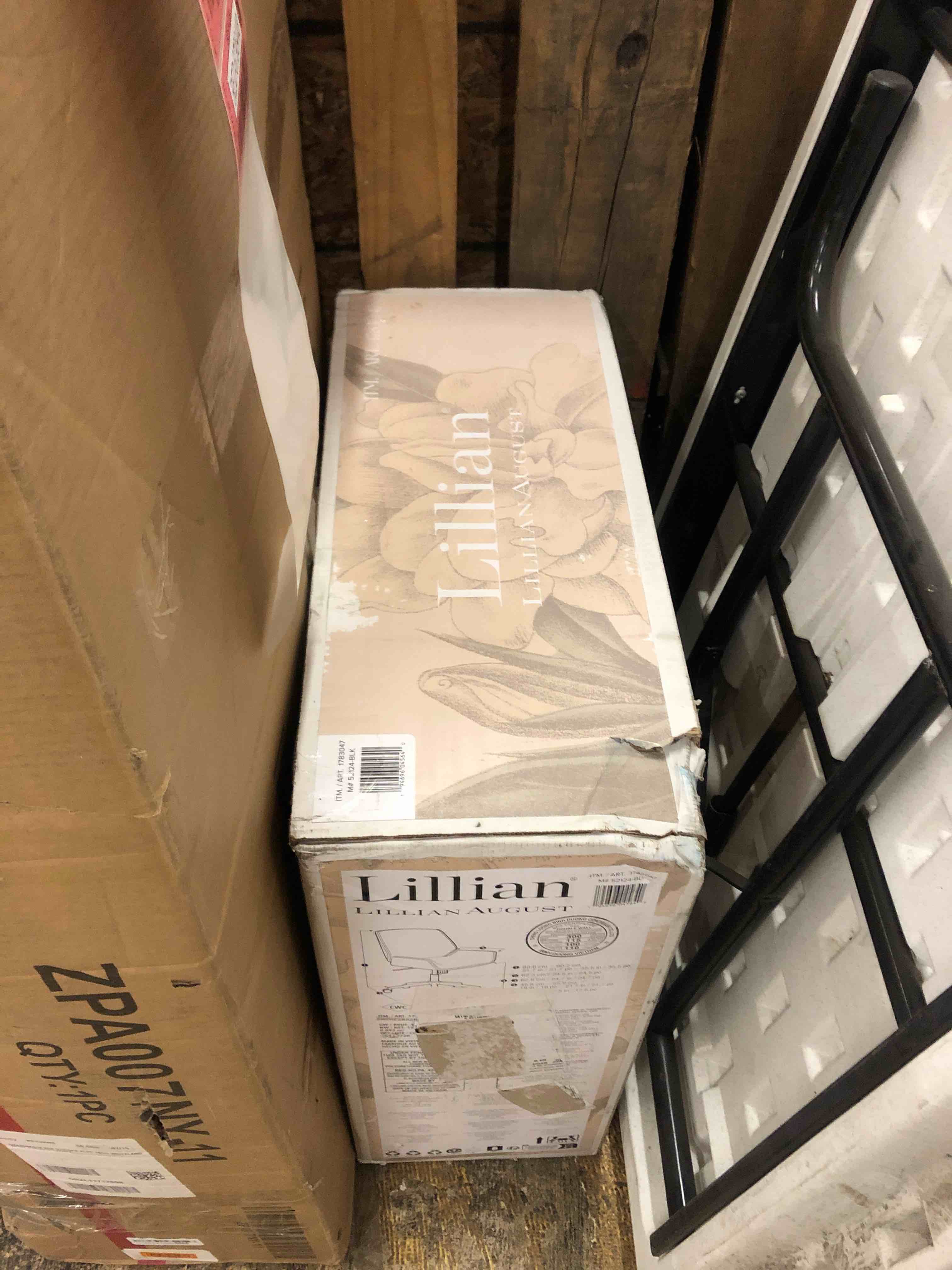 https://s3.amazonaws.com/lotting-images-prod/phillipi/RED6796448_1737047644244.jpeg