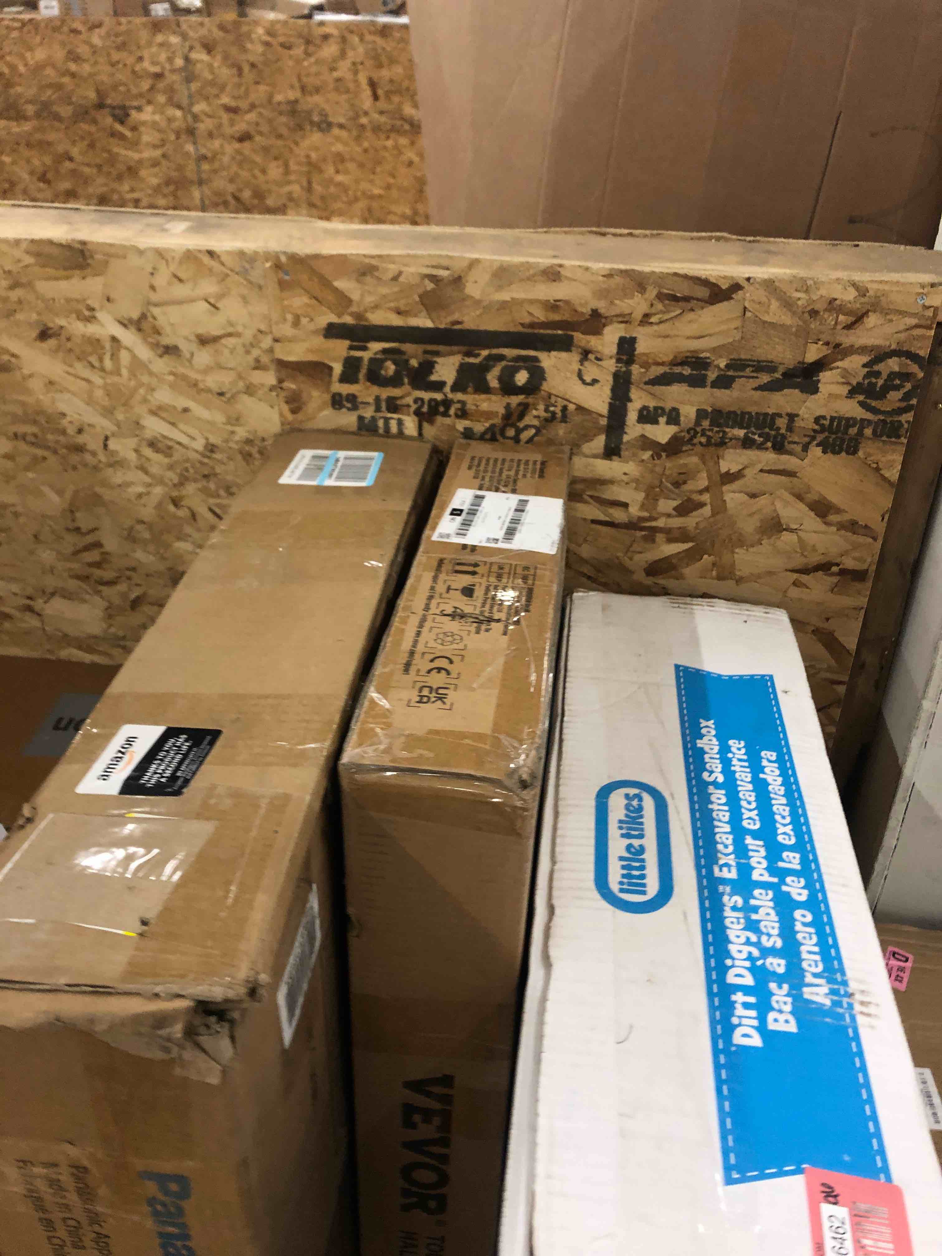 https://s3.amazonaws.com/lotting-images-prod/phillipi/RED6796463_1737050082900.jpeg