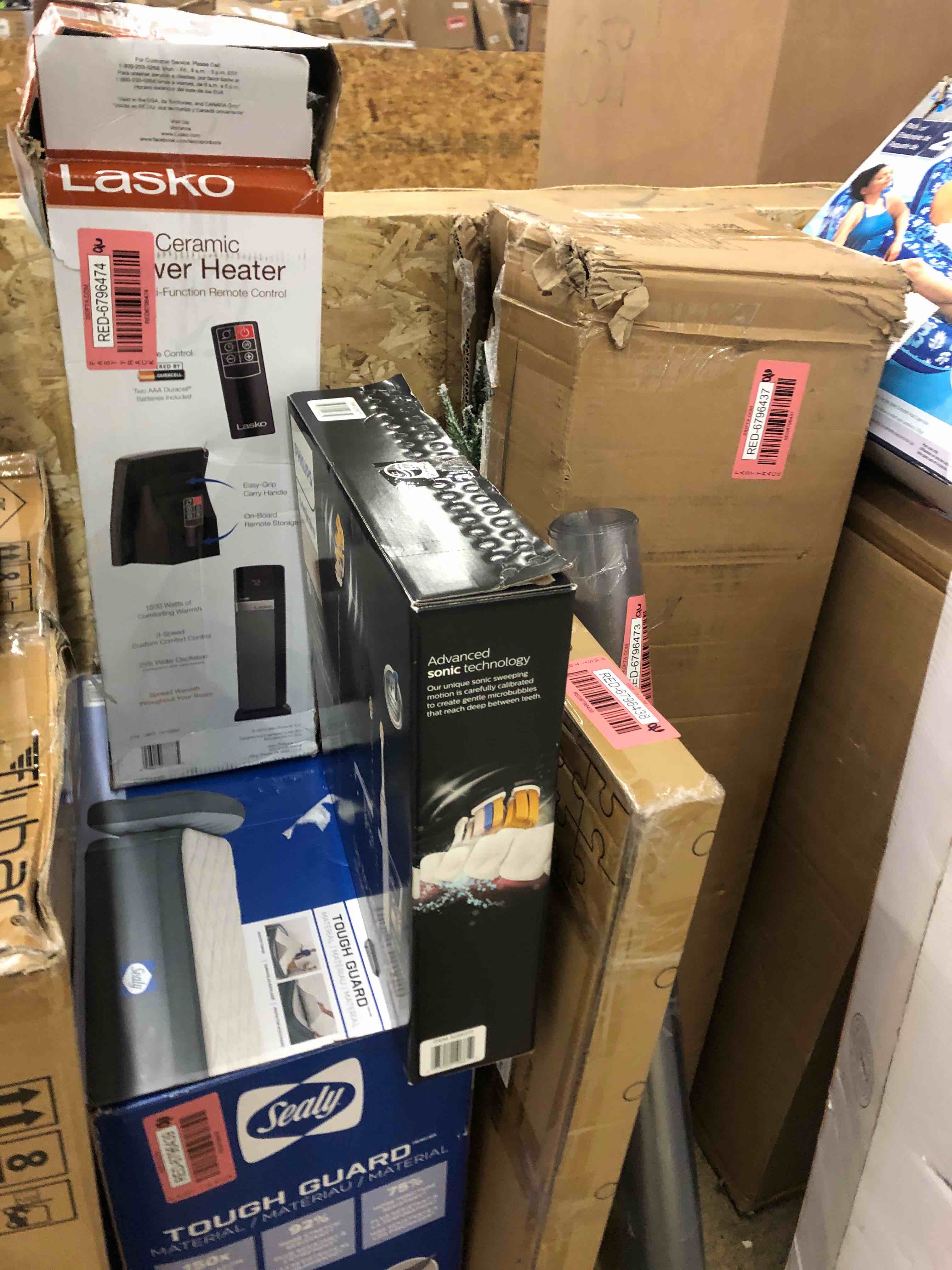 https://s3.amazonaws.com/lotting-images-prod/phillipi/RED6796475_1737054895071.jpeg