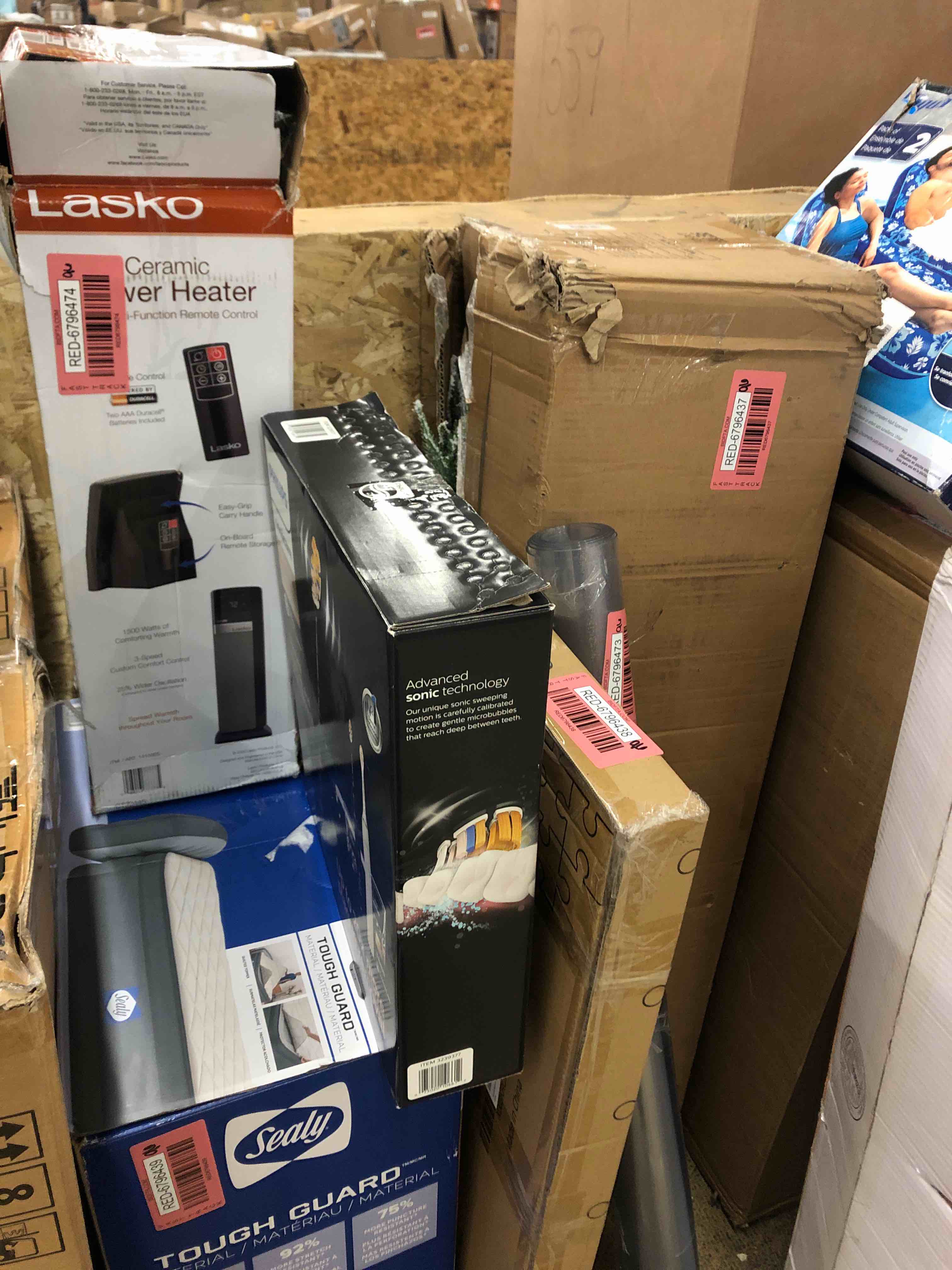https://s3.amazonaws.com/lotting-images-prod/phillipi/RED6796475_1737054897677.jpeg