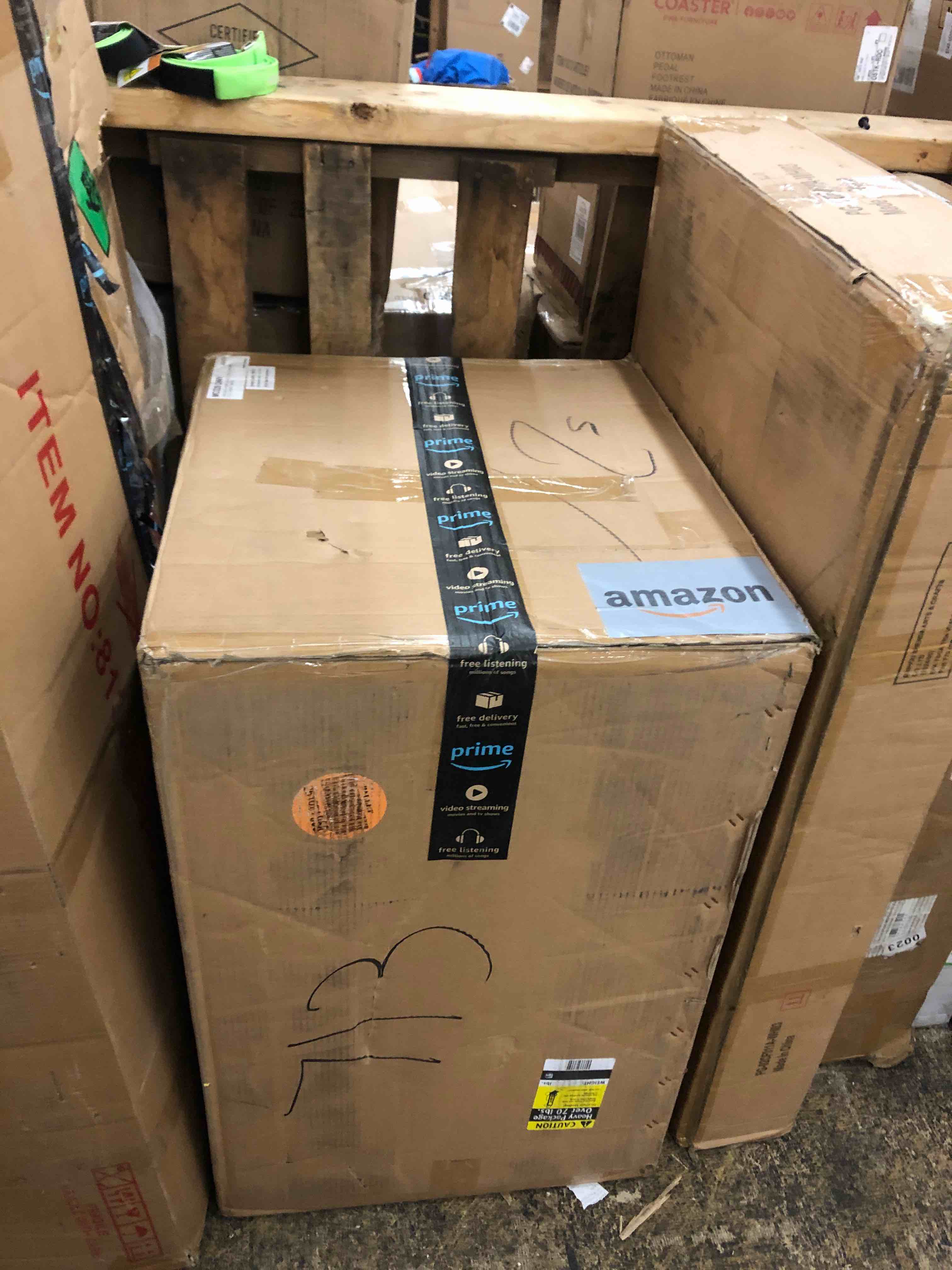 https://s3.amazonaws.com/lotting-images-prod/phillipi/RED6796486_1737063688395.jpeg