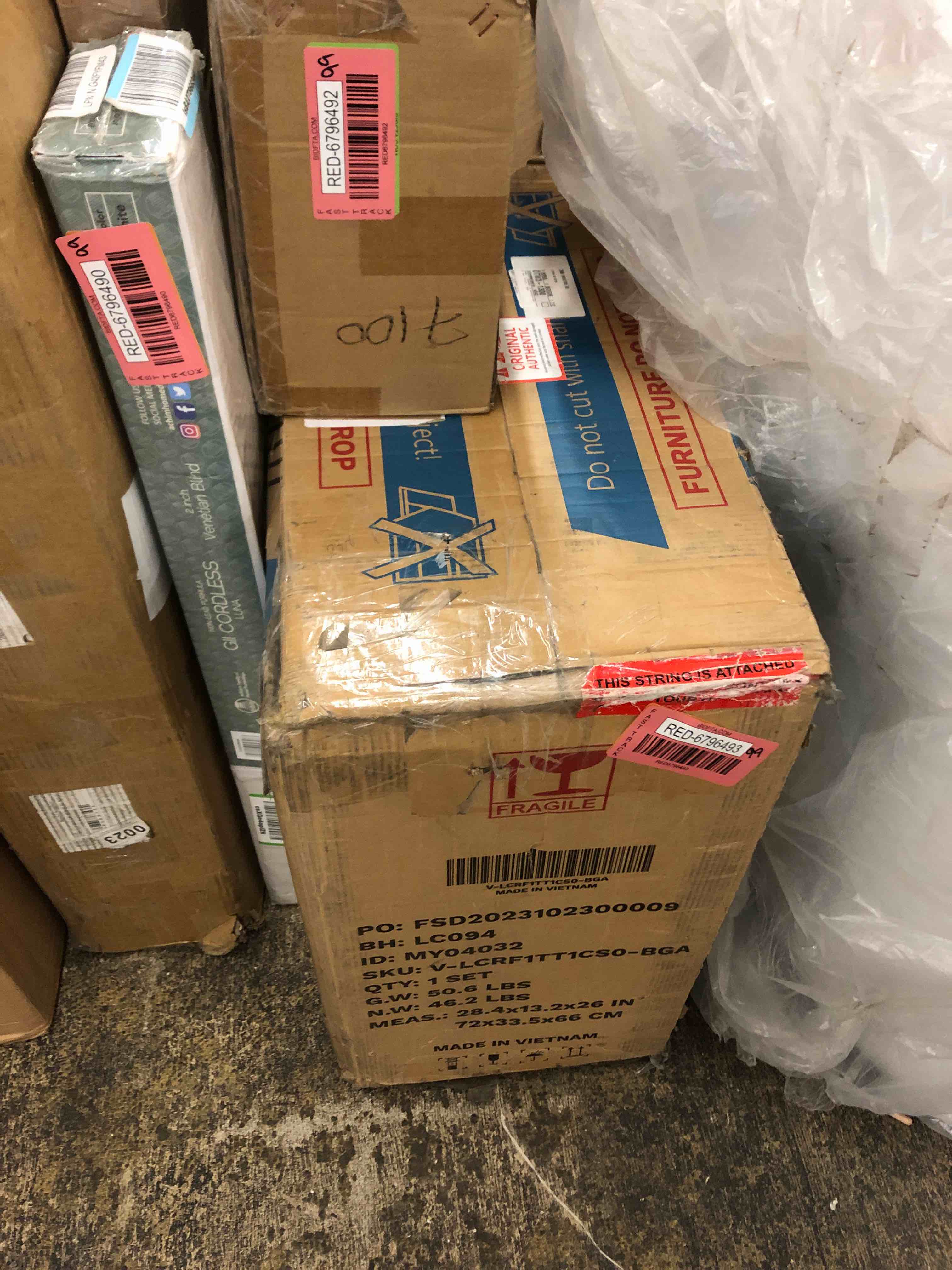 https://s3.amazonaws.com/lotting-images-prod/phillipi/RED6796493_1737064113701.jpeg