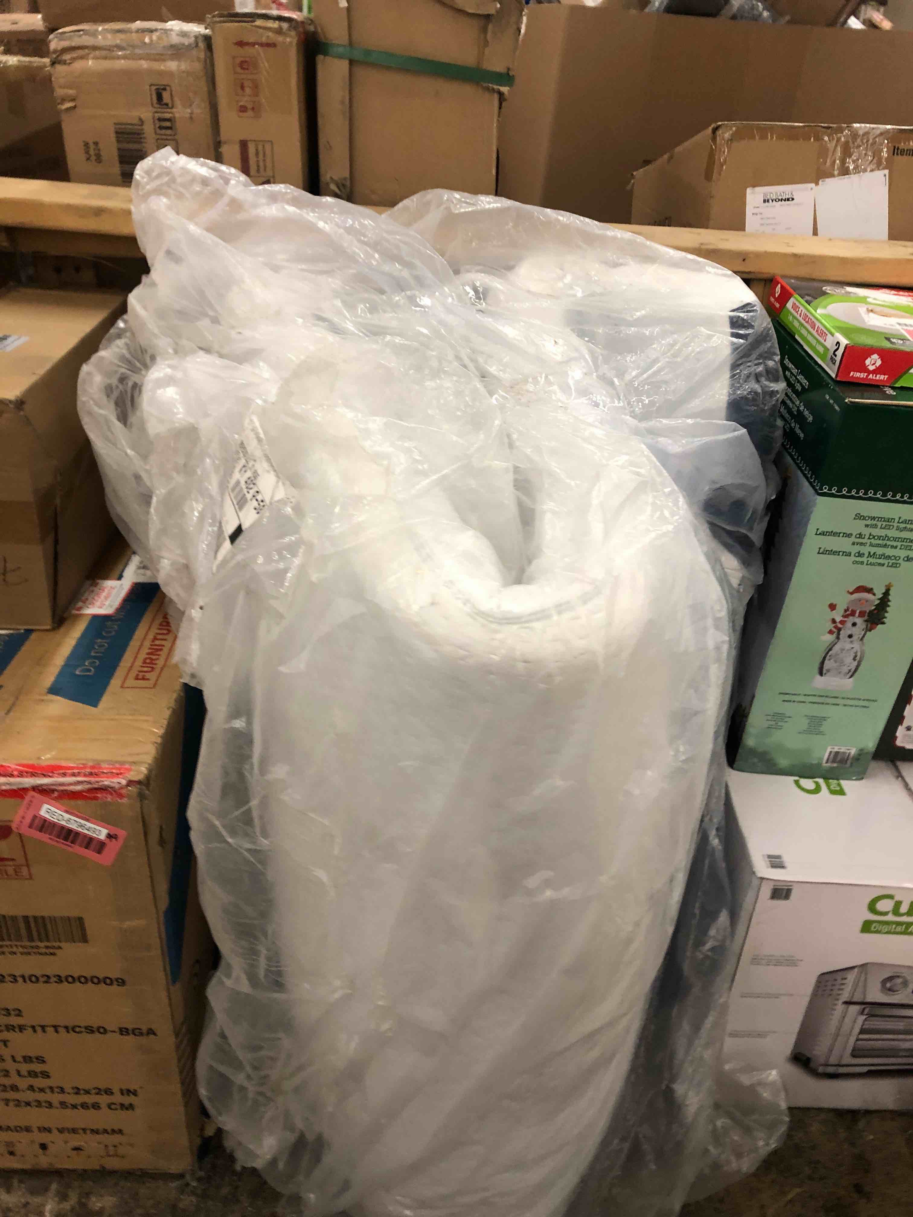 https://s3.amazonaws.com/lotting-images-prod/phillipi/RED6796495_1737072297352.jpeg