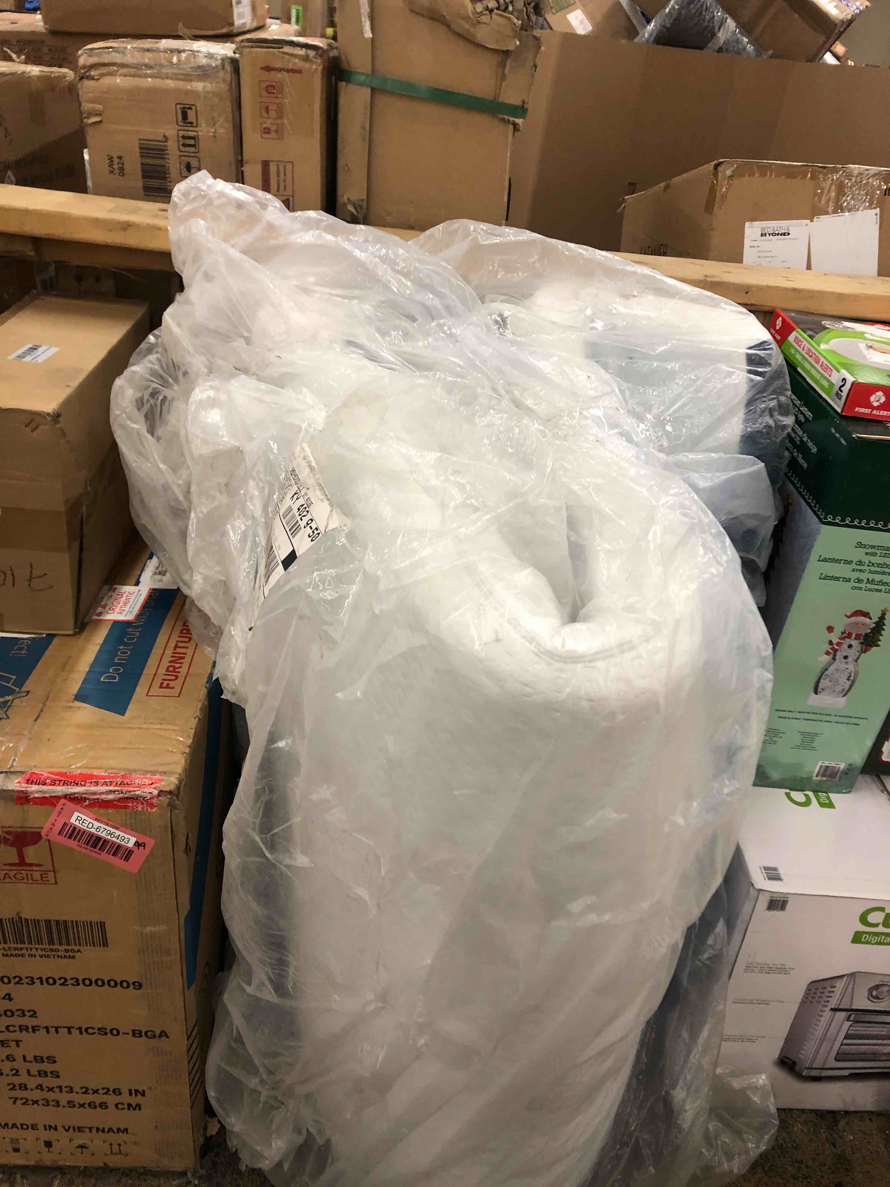 https://s3.amazonaws.com/lotting-images-prod/phillipi/RED6796495_1737072299286.jpeg