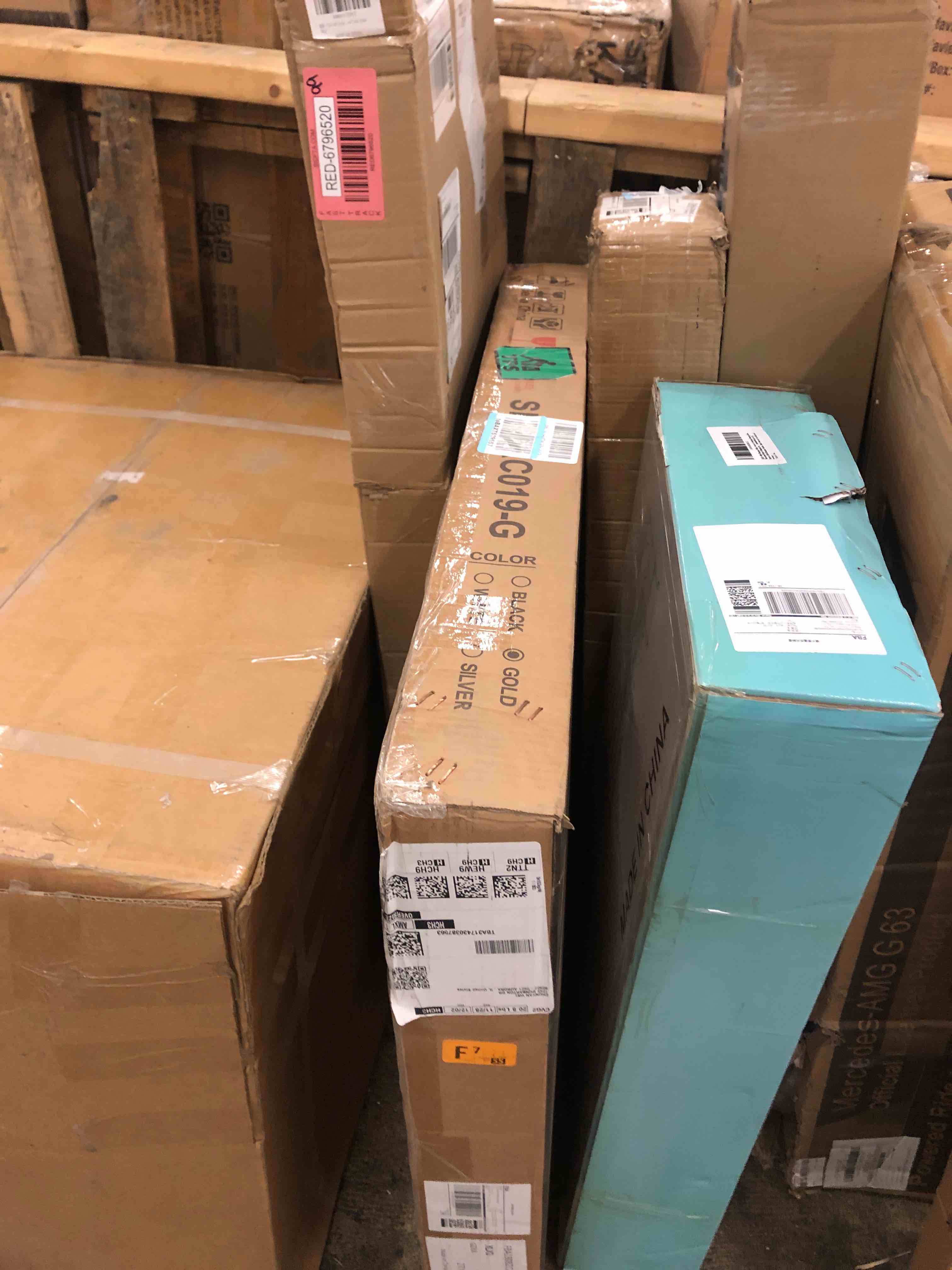 https://s3.amazonaws.com/lotting-images-prod/phillipi/RED6796524_1737075883971.jpeg