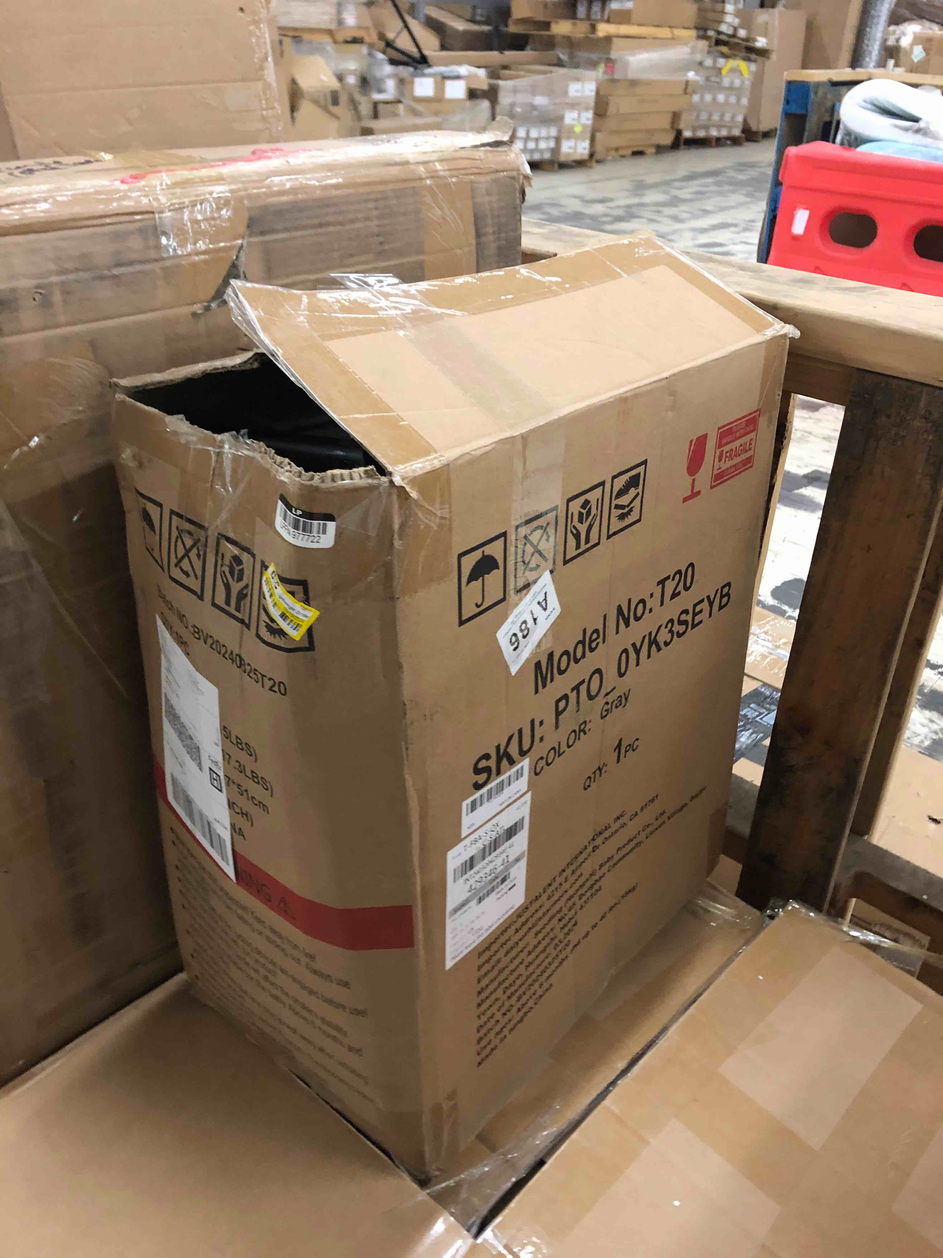 https://s3.amazonaws.com/lotting-images-prod/phillipi/RED6796640_1737399822605.jpeg