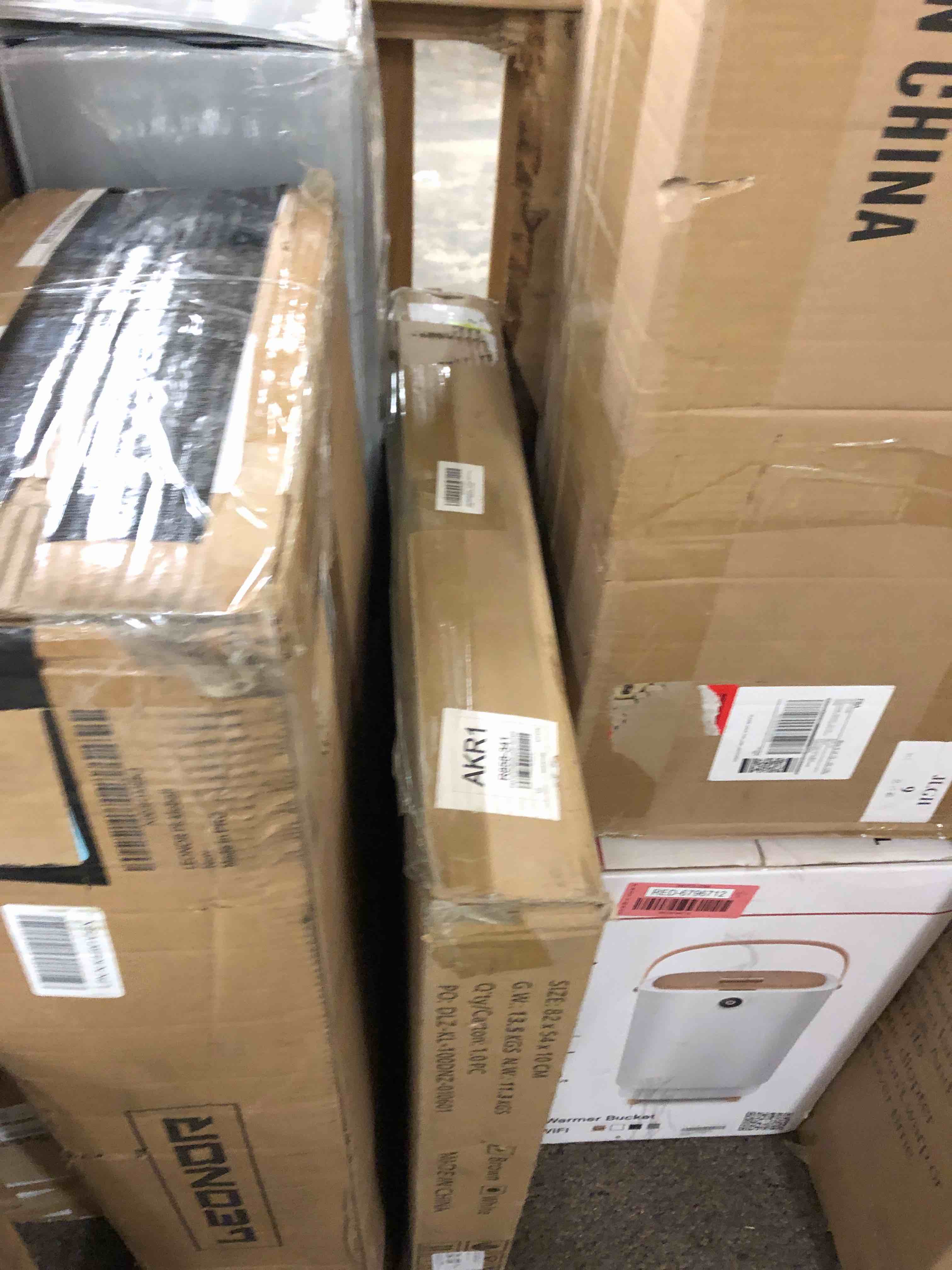 https://s3.amazonaws.com/lotting-images-prod/phillipi/RED6796710_1737488243601.jpeg