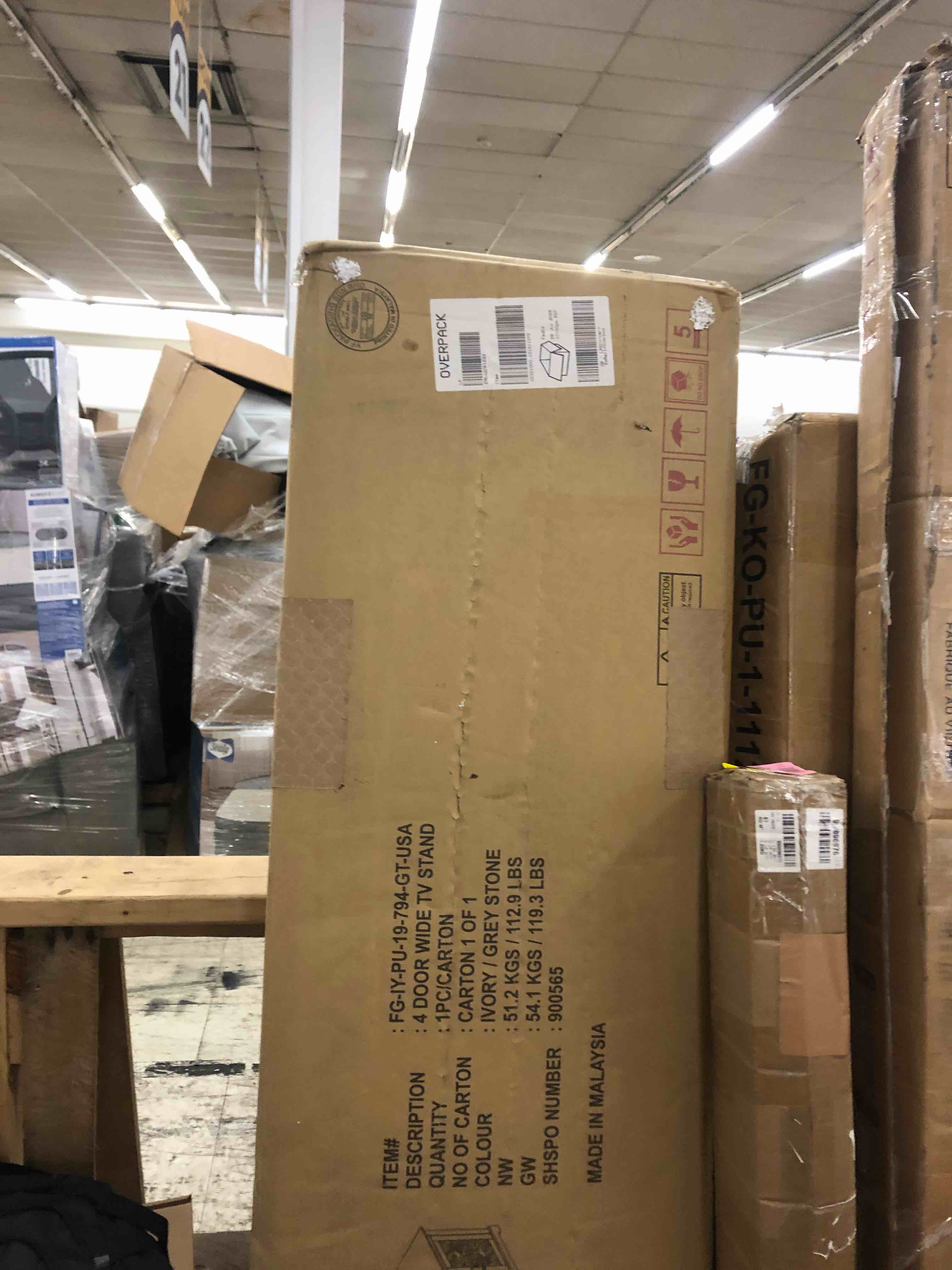 https://s3.amazonaws.com/lotting-images-prod/phillipi/RED6796902_1737746252050.jpeg