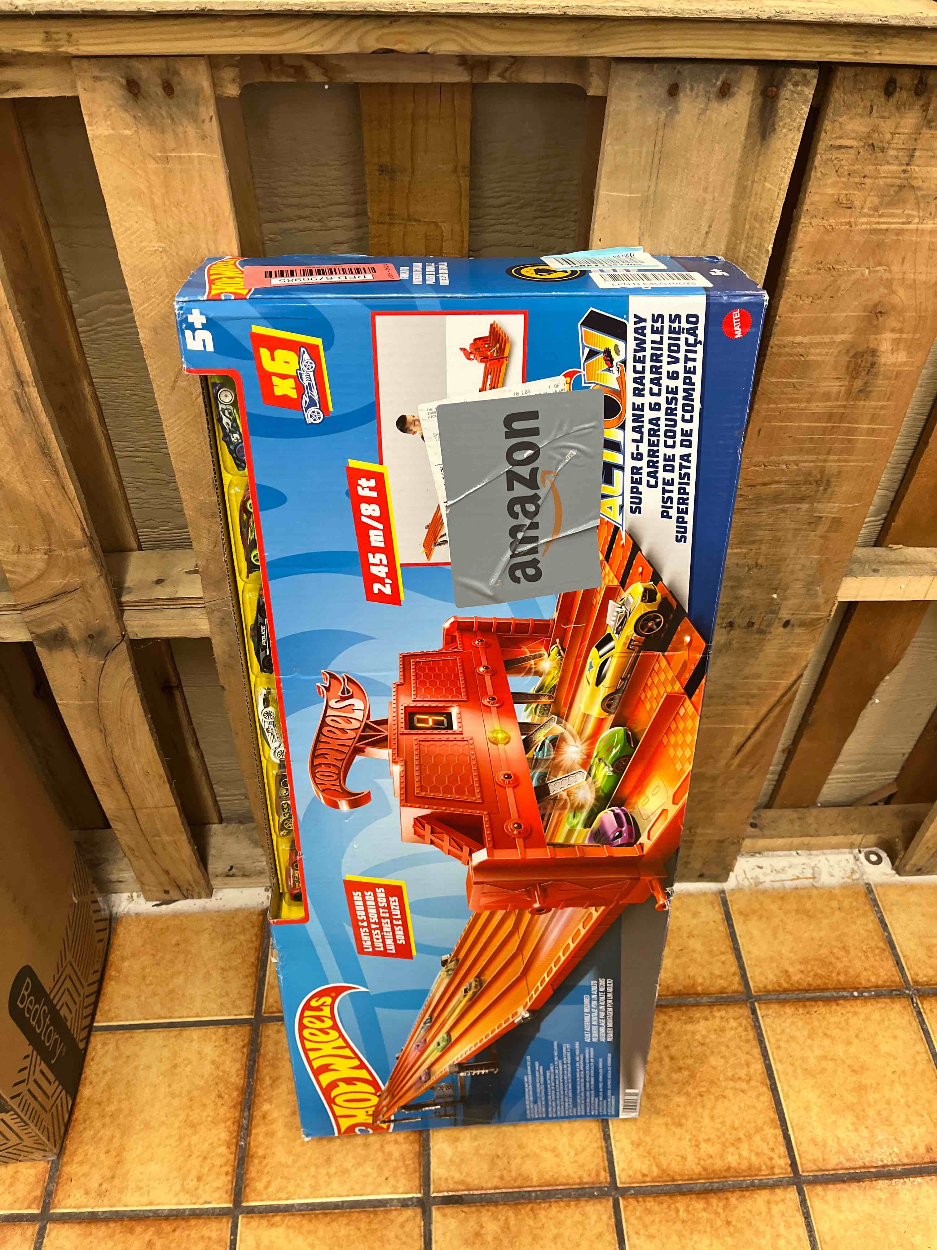 https://s3.amazonaws.com/lotting-images-prod/phillipi/RED6796985_1735590603083.jpeg