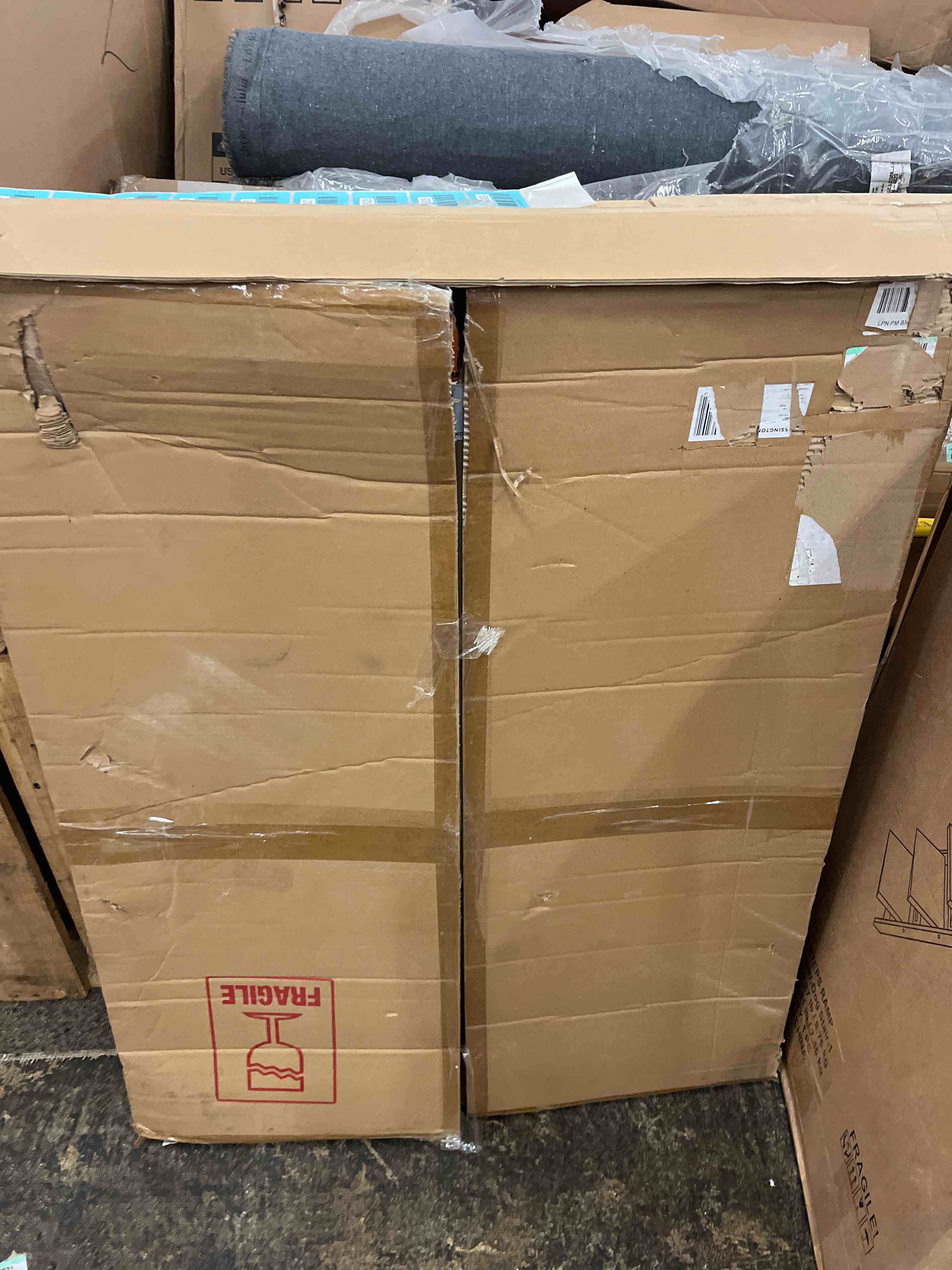 https://s3.amazonaws.com/lotting-images-prod/phillipi/RED6798379_1736982576317.jpeg