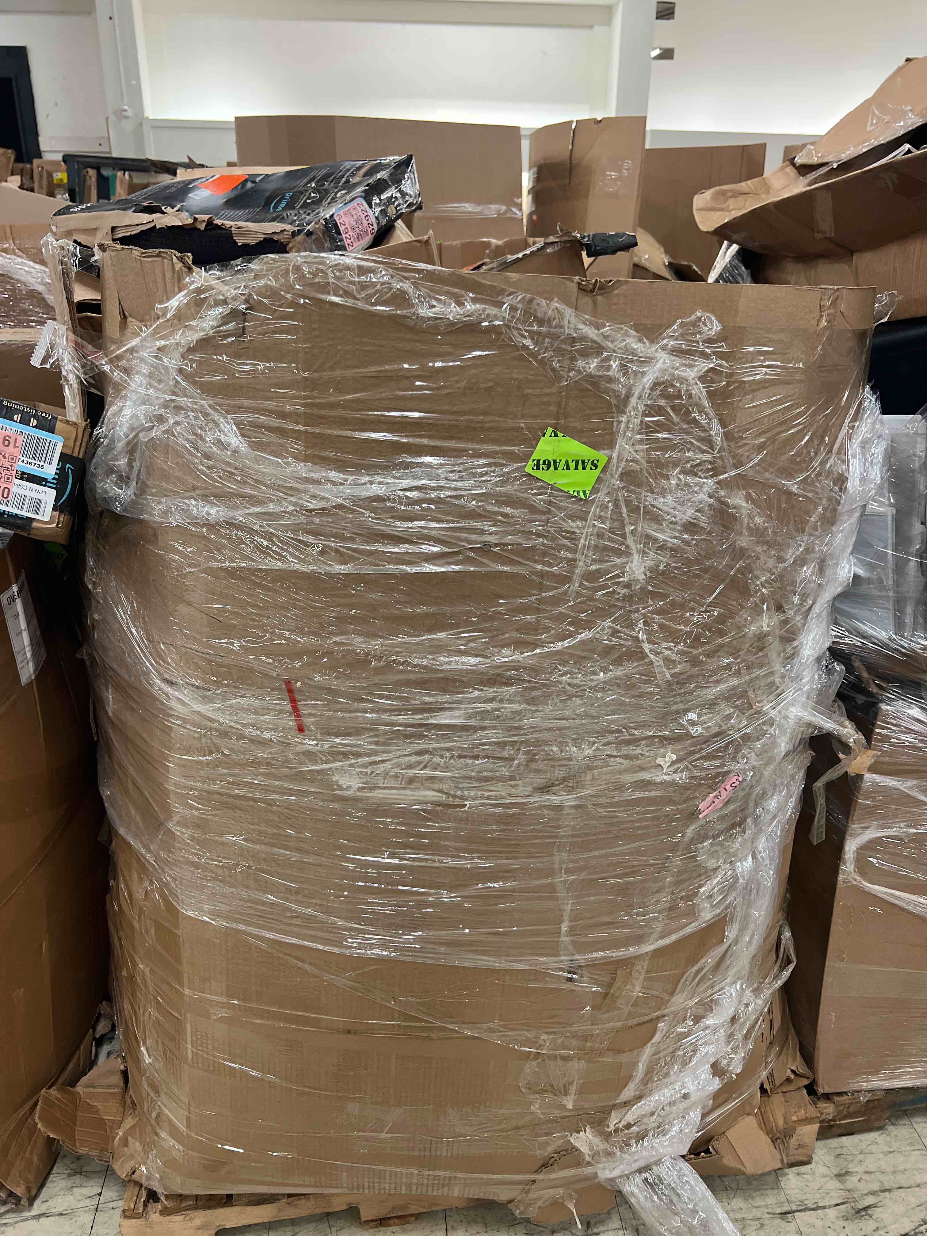 https://s3.amazonaws.com/lotting-images-prod/phillipi/RED6798447_1754506174838.jpeg