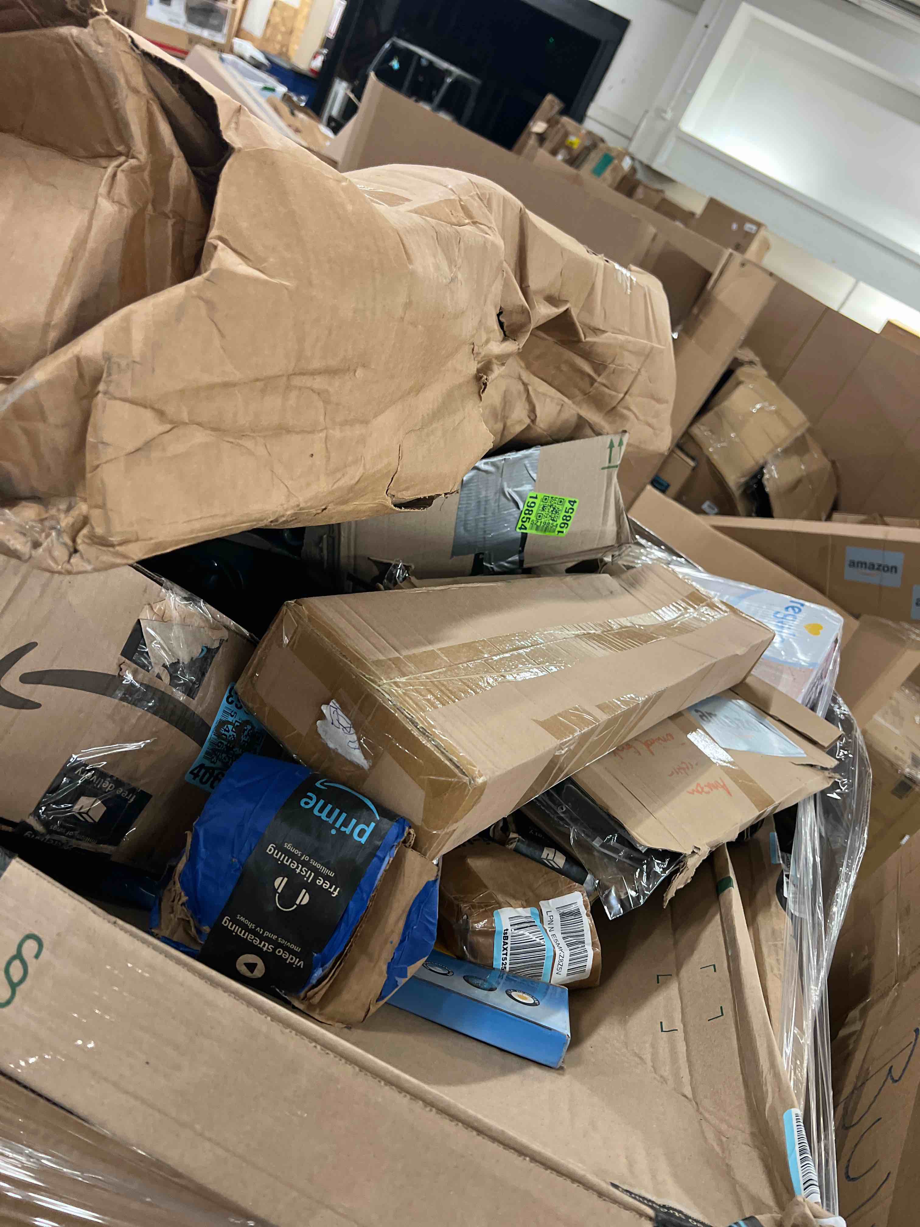 https://s3.amazonaws.com/lotting-images-prod/phillipi/RED6798448_1754505932101.jpeg
