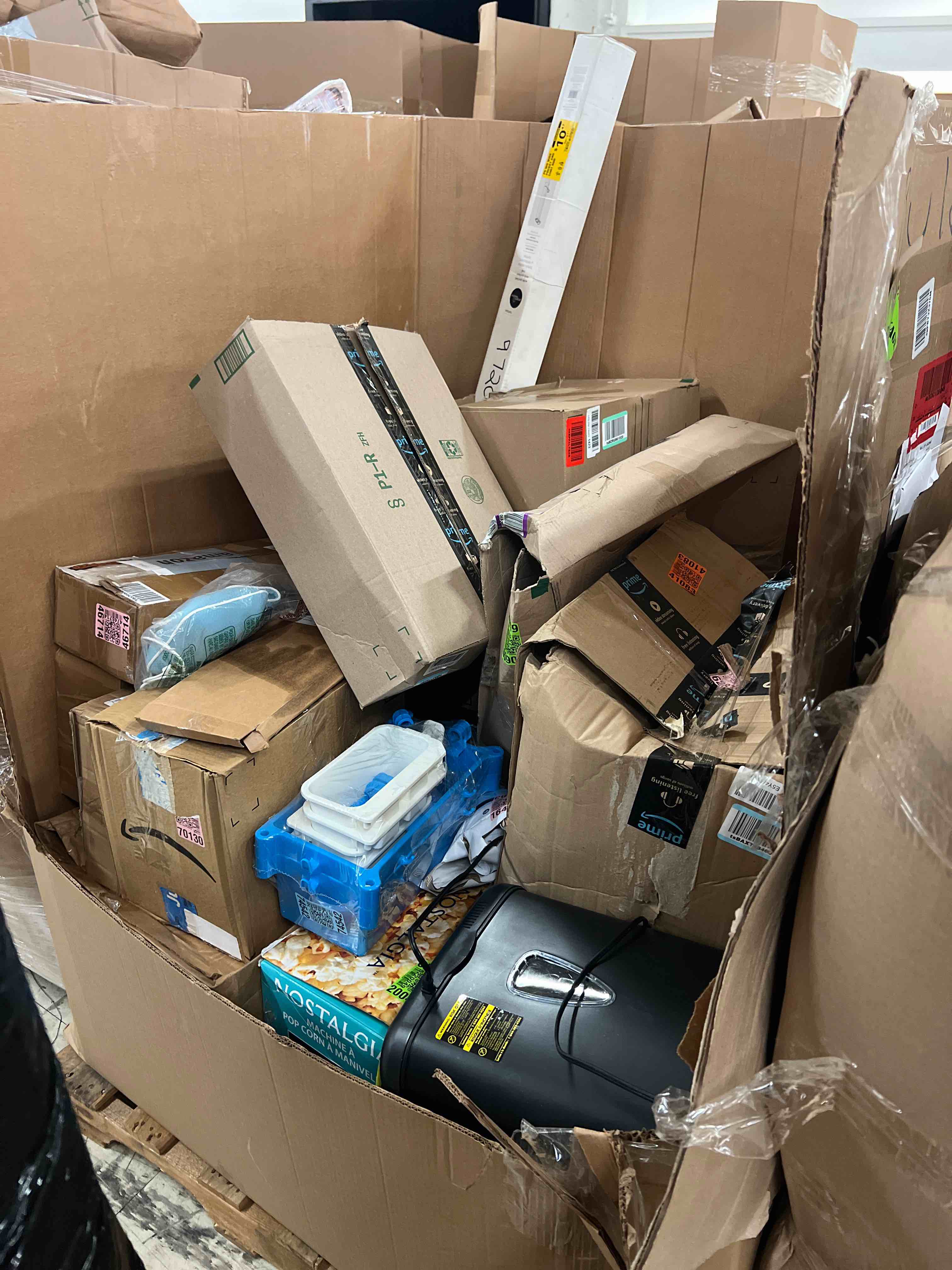 https://s3.amazonaws.com/lotting-images-prod/phillipi/RED6798449_1754505823937.jpeg