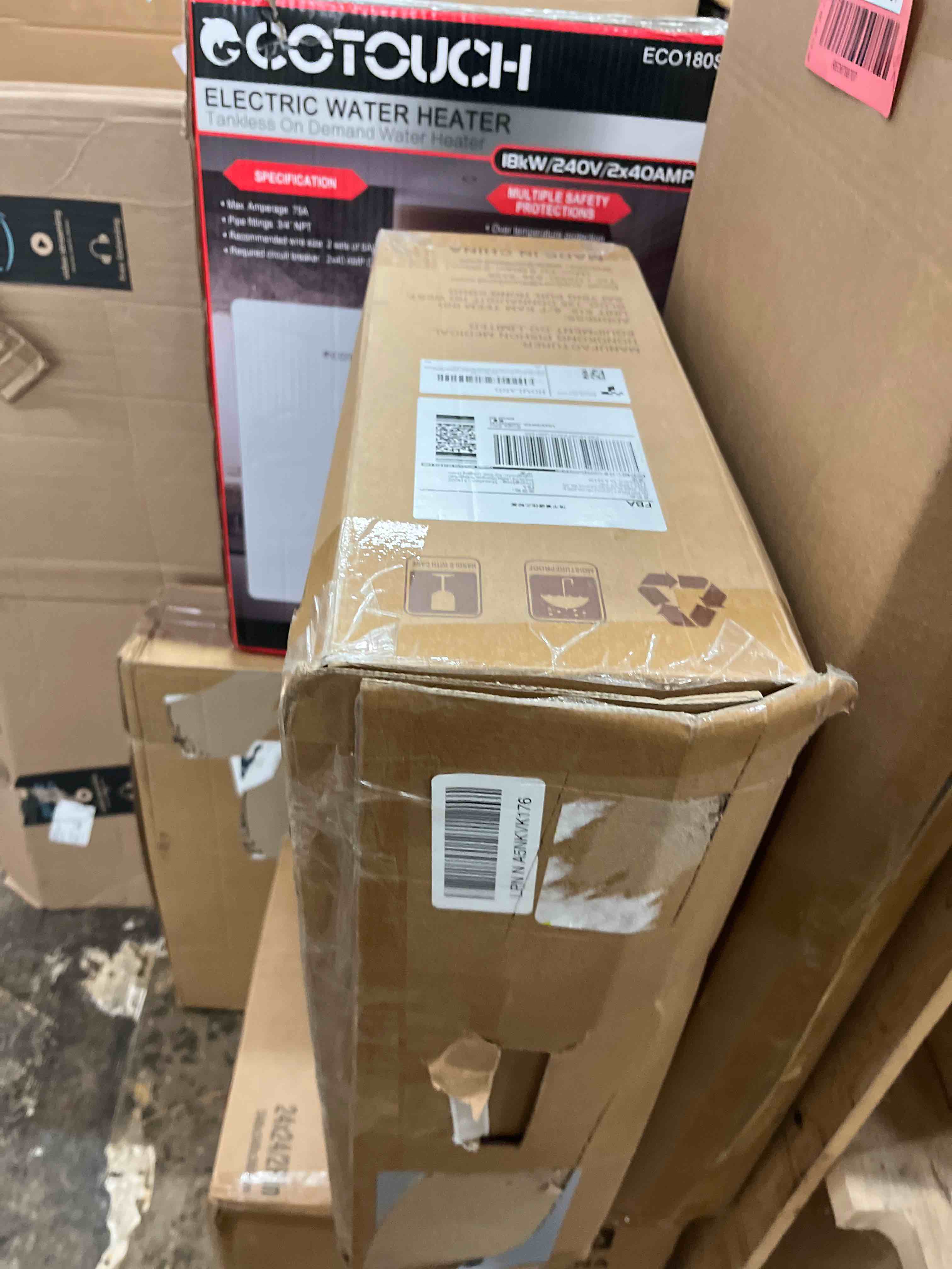 https://s3.amazonaws.com/lotting-images-prod/phillipi/RED6798854_1744671426333.jpeg