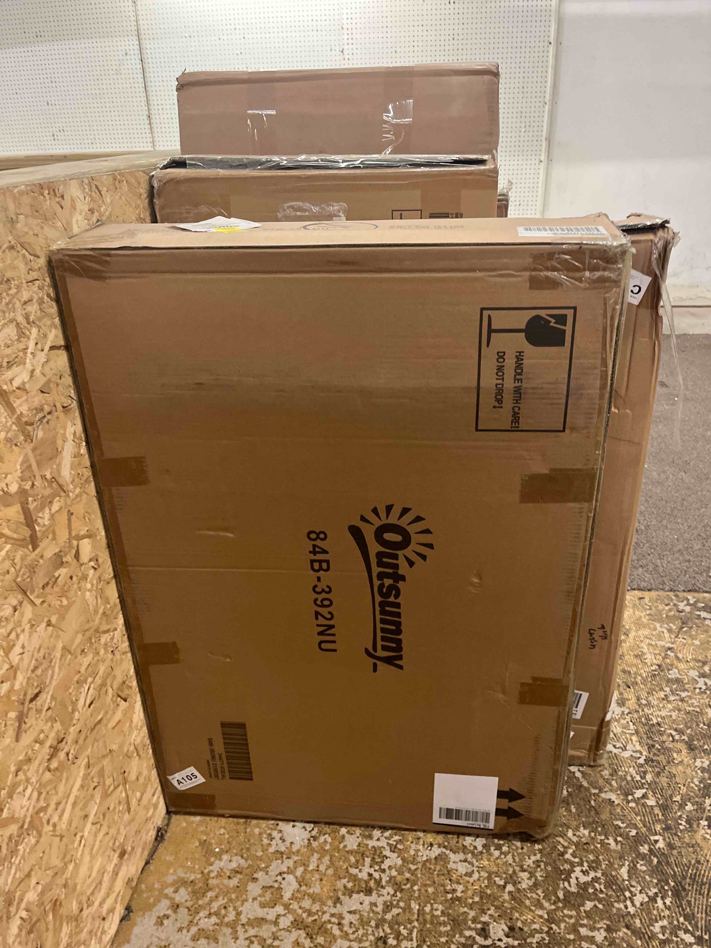 https://s3.amazonaws.com/lotting-images-prod/phillipi/RED6799651_1745555541014.jpeg