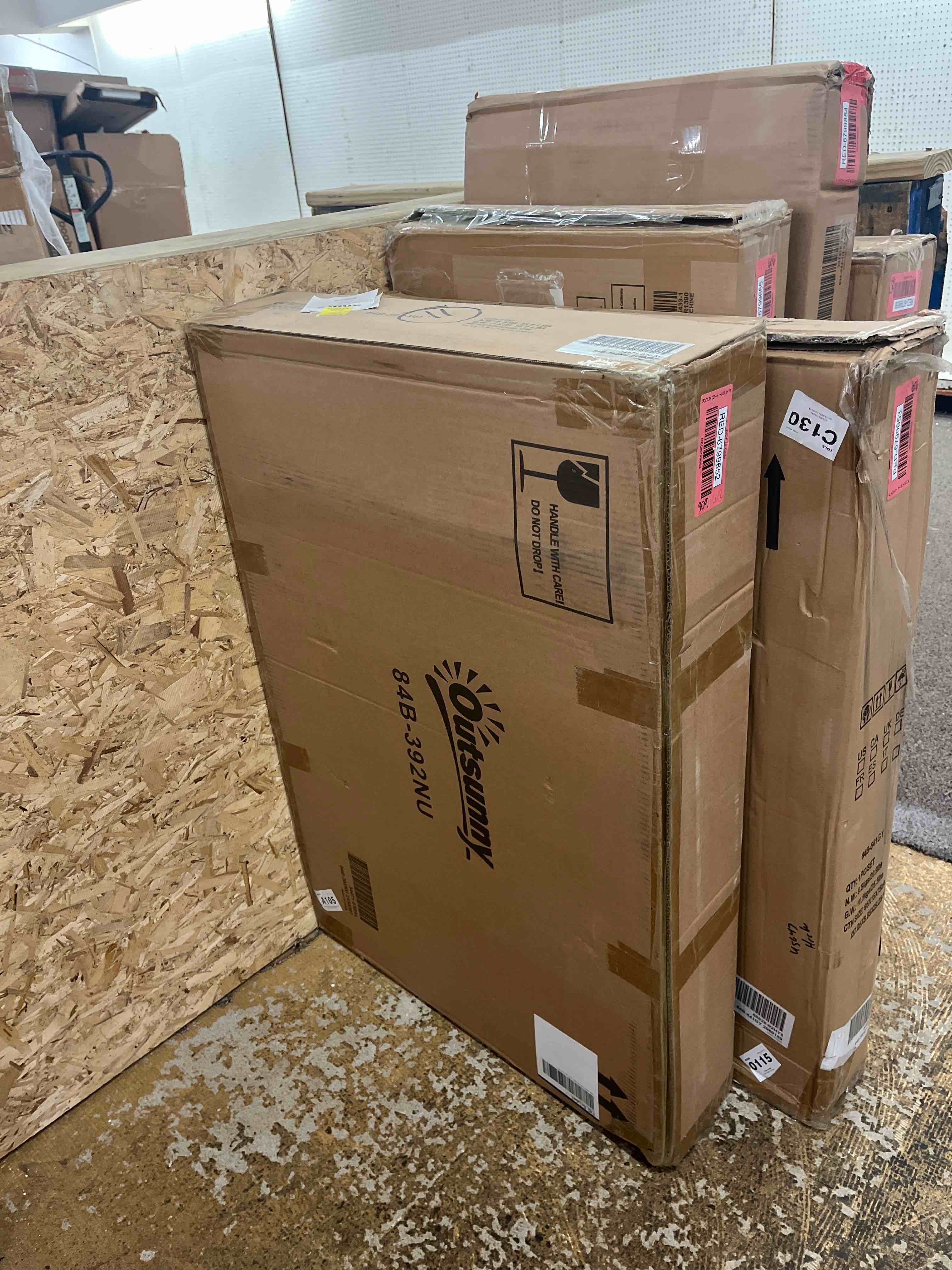 https://s3.amazonaws.com/lotting-images-prod/phillipi/RED6799651_1745555543292.jpeg