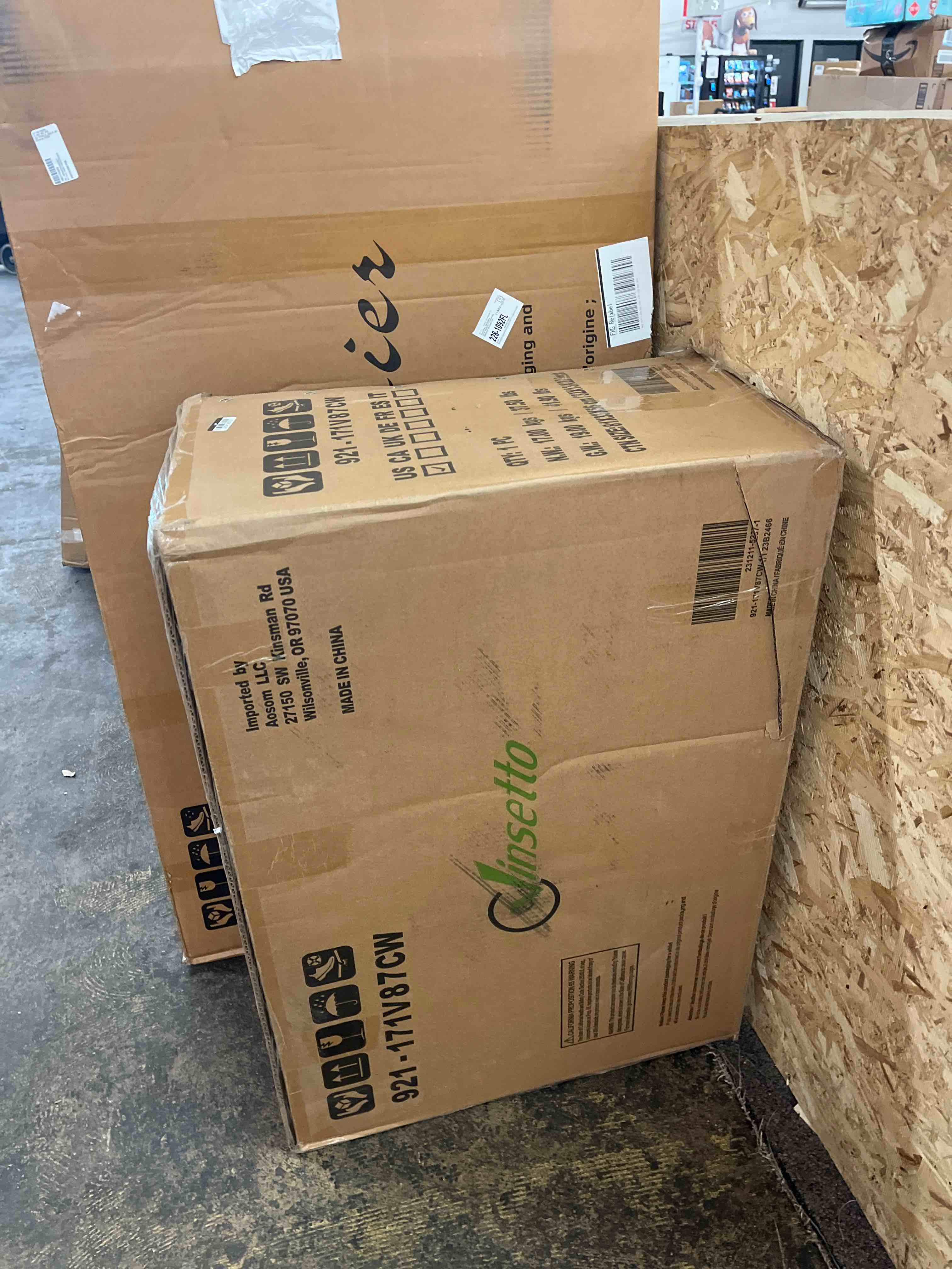 https://s3.amazonaws.com/lotting-images-prod/phillipi/RED6799661_1745496006112.jpeg