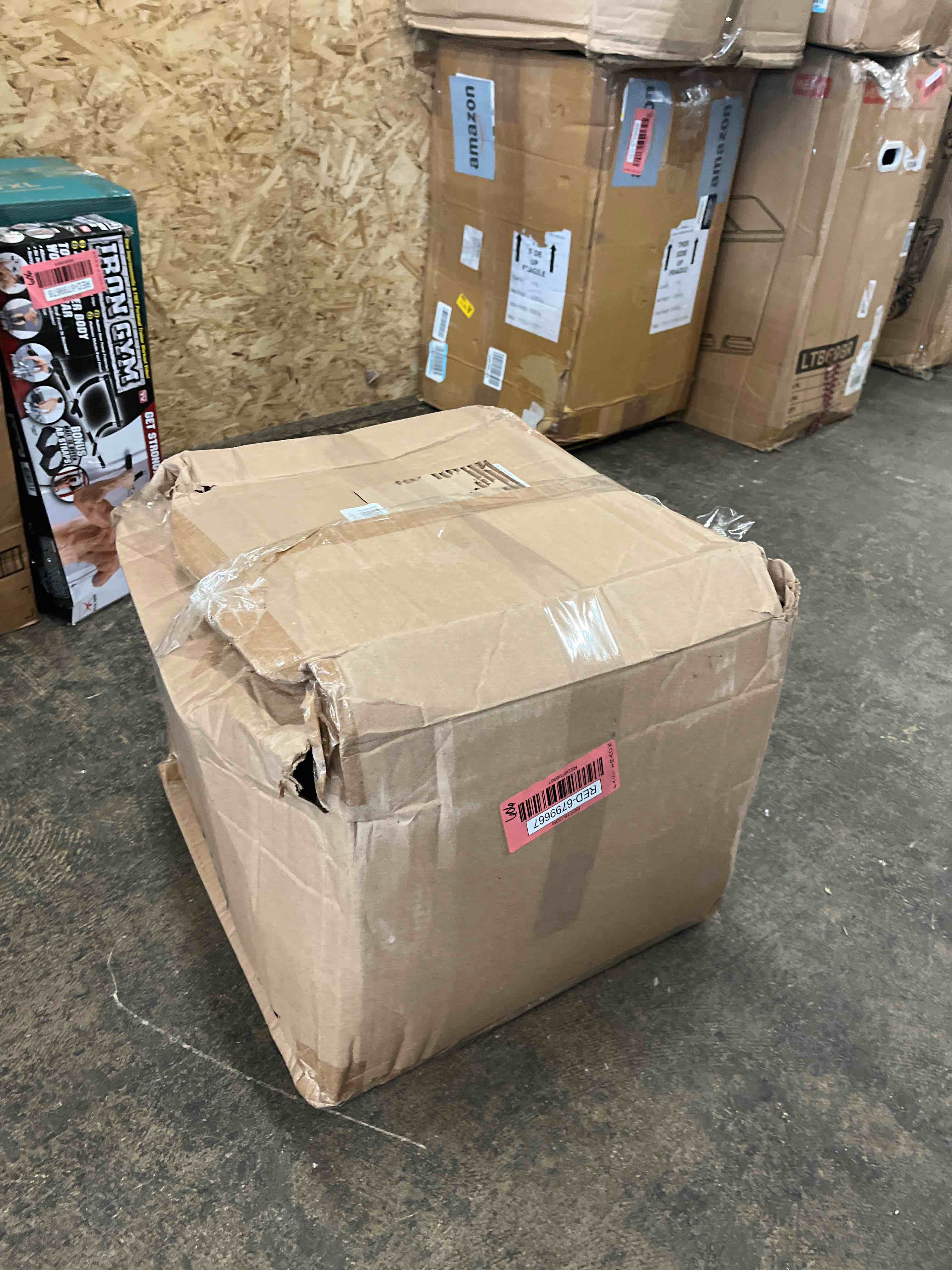 https://s3.amazonaws.com/lotting-images-prod/phillipi/RED6799667_1745494851838.jpeg