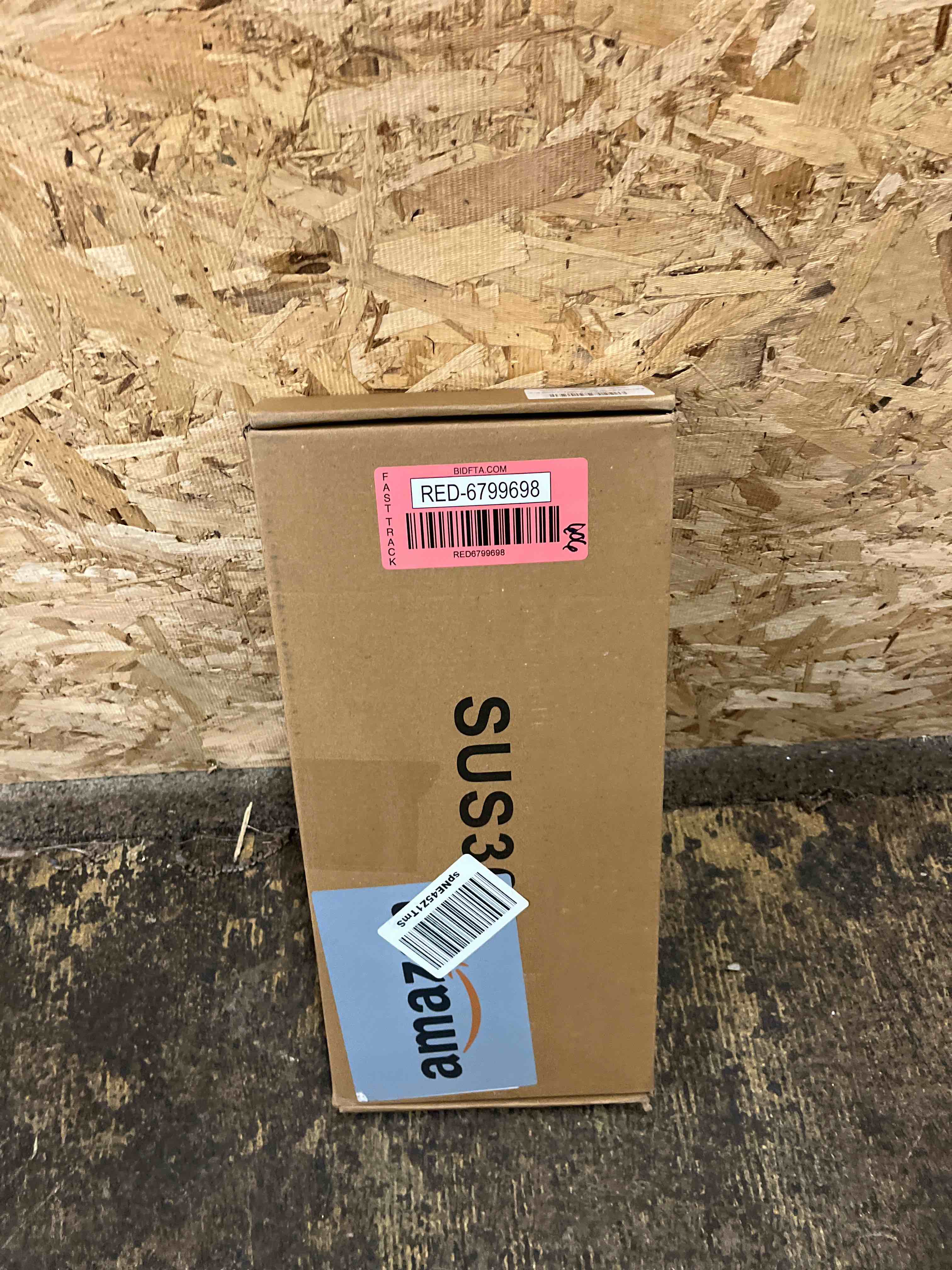 https://s3.amazonaws.com/lotting-images-prod/phillipi/RED6799698_1745491237982.jpeg