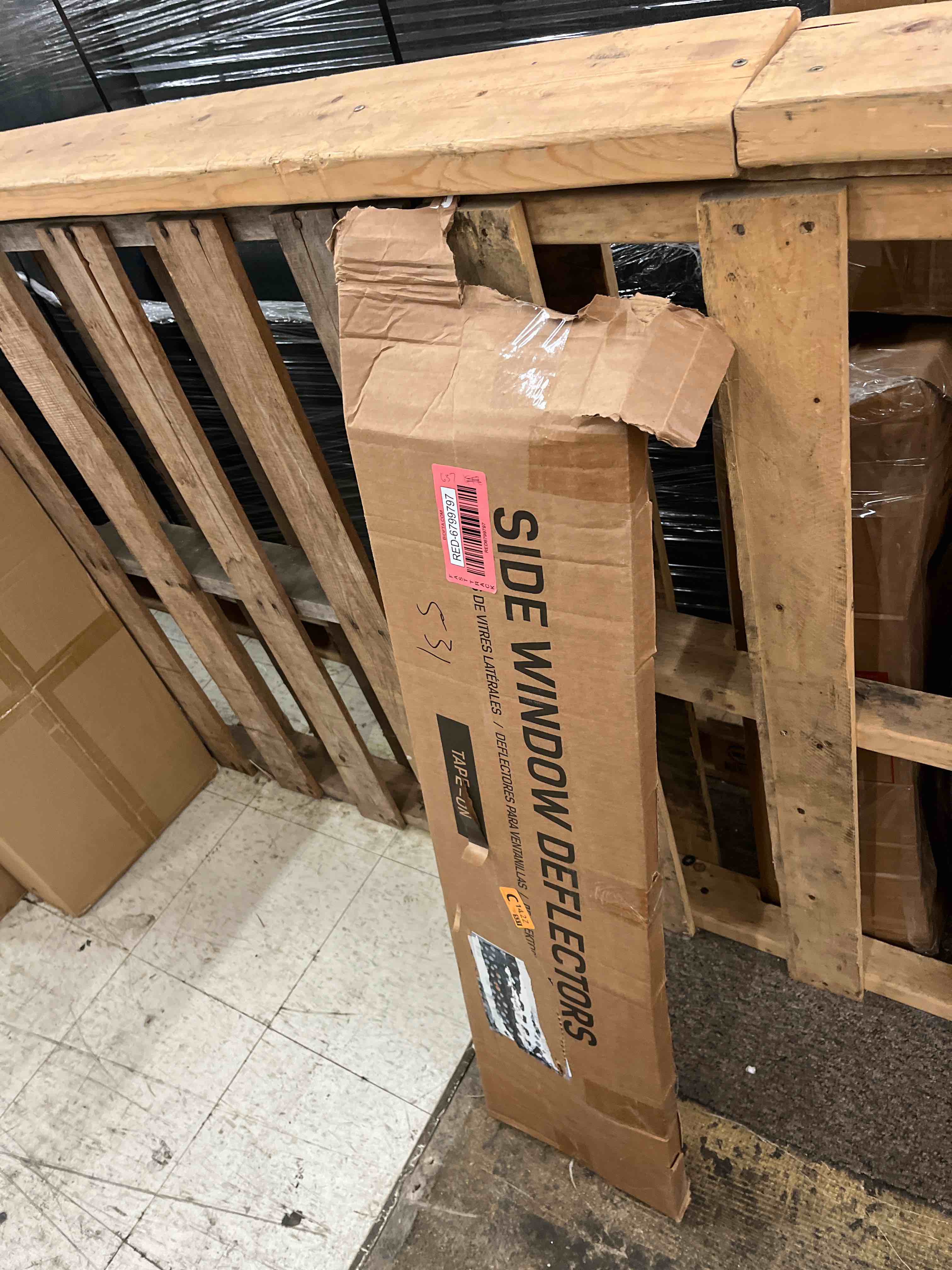 https://s3.amazonaws.com/lotting-images-prod/phillipi/RED6799797_1746046875788.jpeg