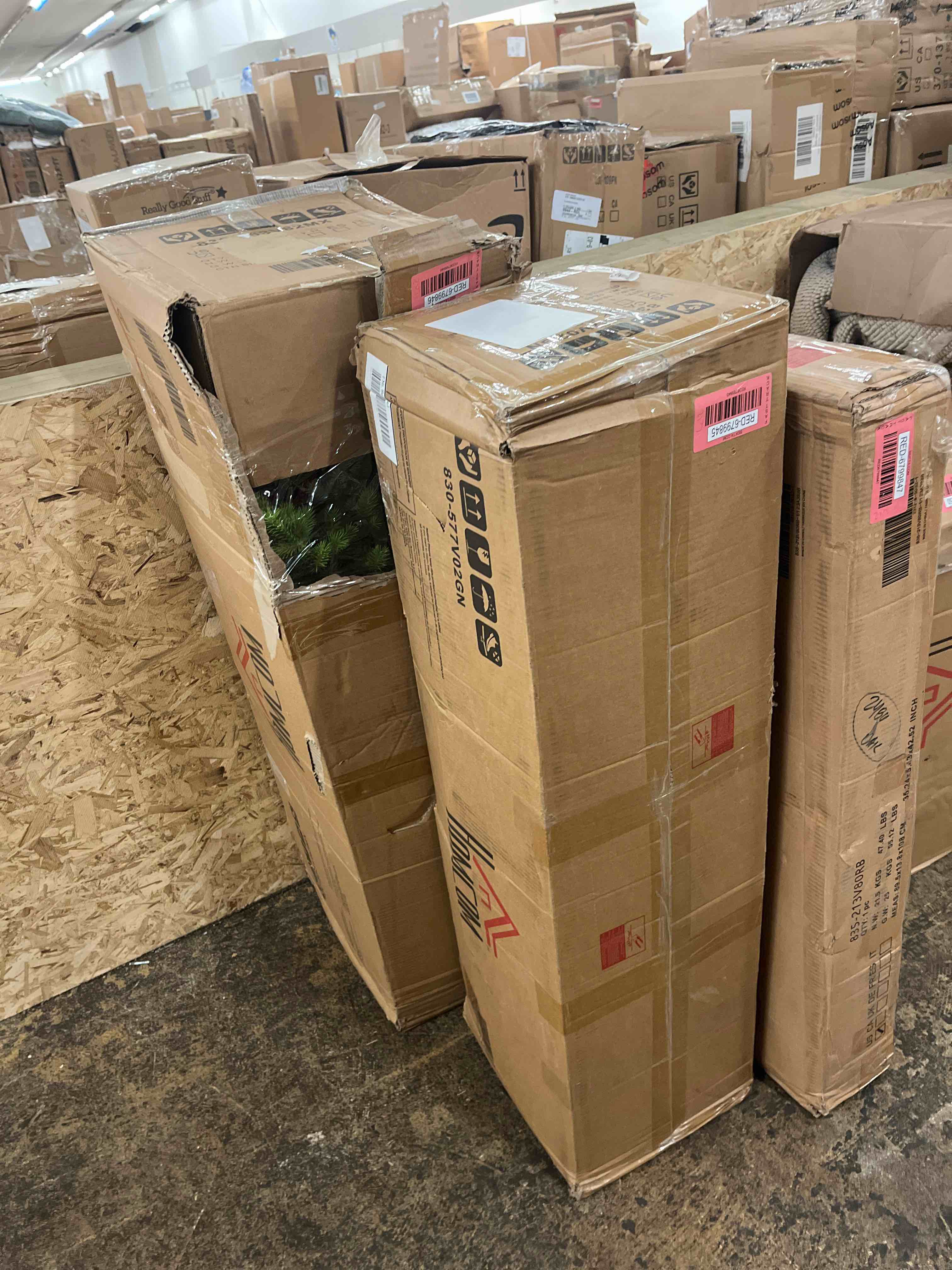 https://s3.amazonaws.com/lotting-images-prod/phillipi/RED6799845_1745558991825.jpeg
