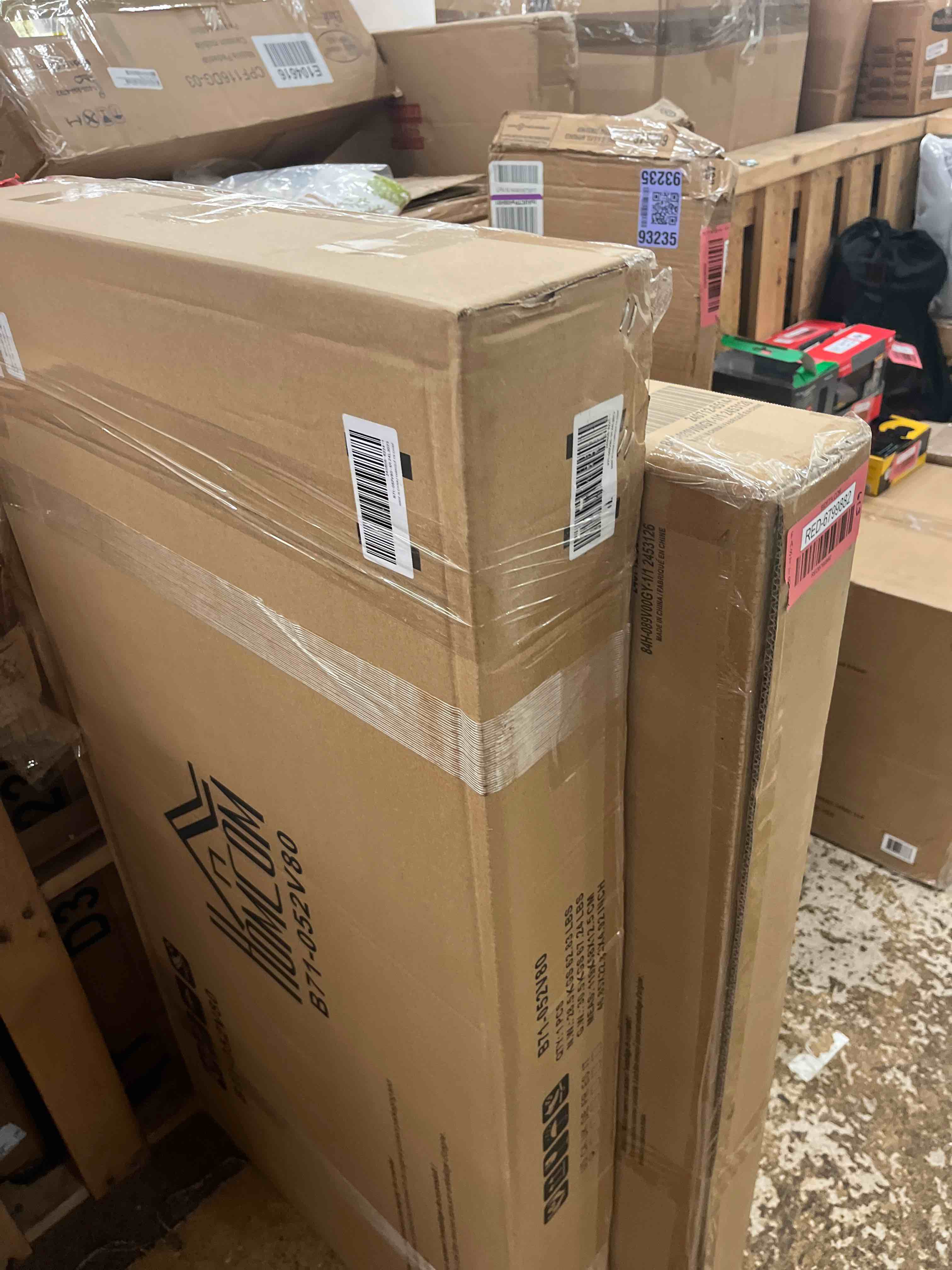 https://s3.amazonaws.com/lotting-images-prod/phillipi/RED6799881_1745564917196.jpeg
