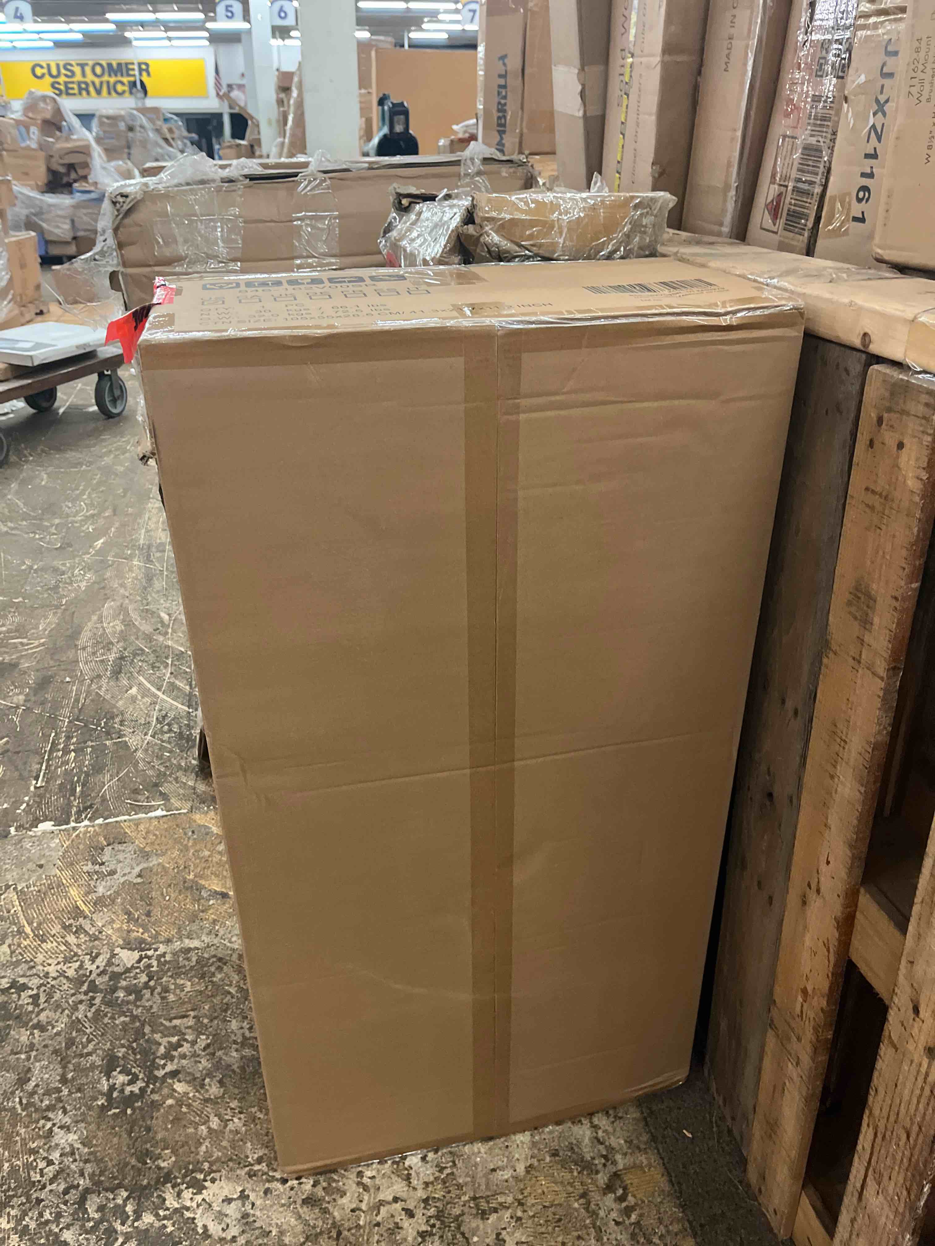 https://s3.amazonaws.com/lotting-images-prod/phillipi/RED6799936_1745564397104.jpeg
