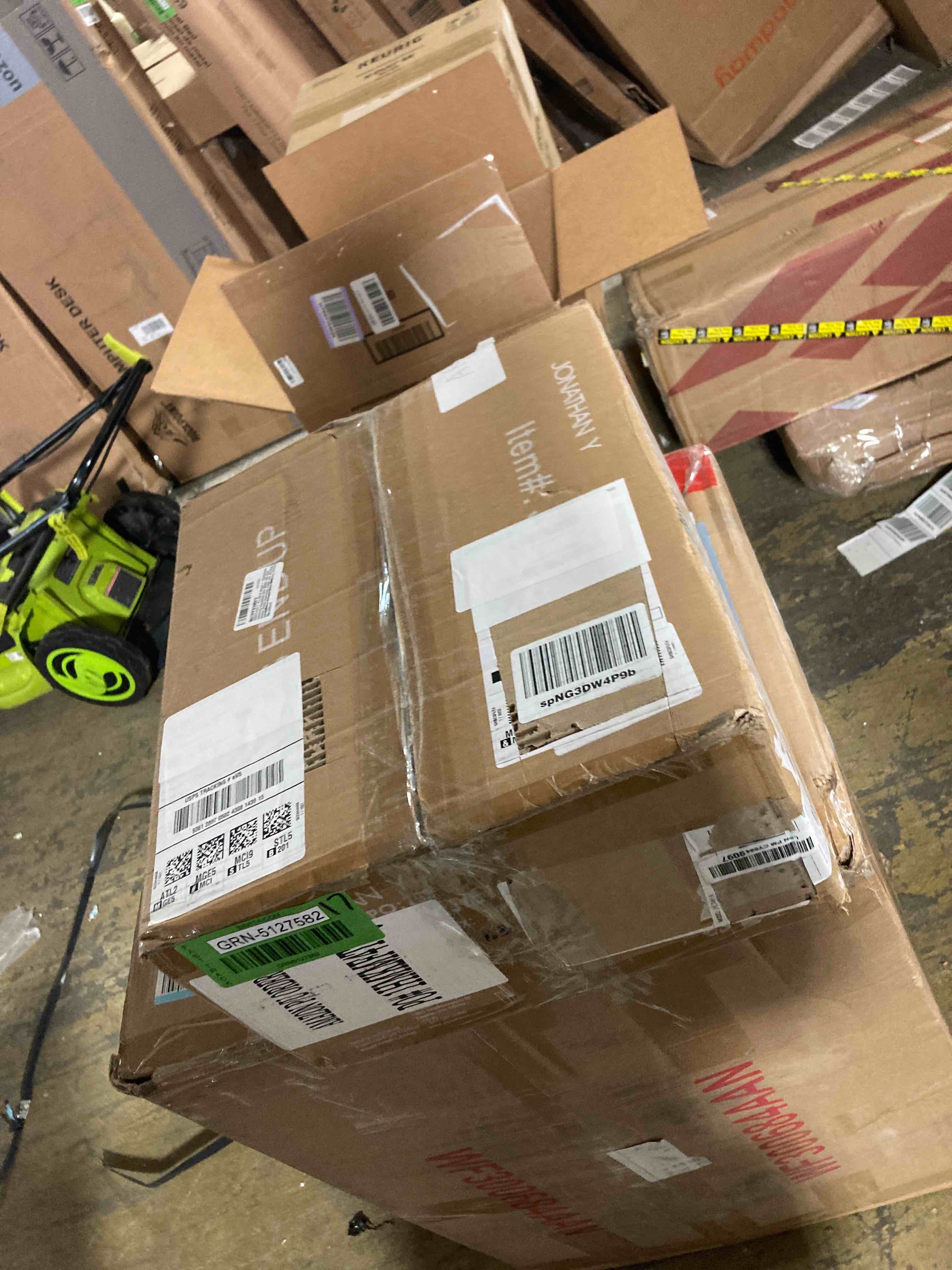 https://s3.amazonaws.com/lotting-images-prod/phillipi/SGtZdmdn0S_001_v_1706635491294.jpeg