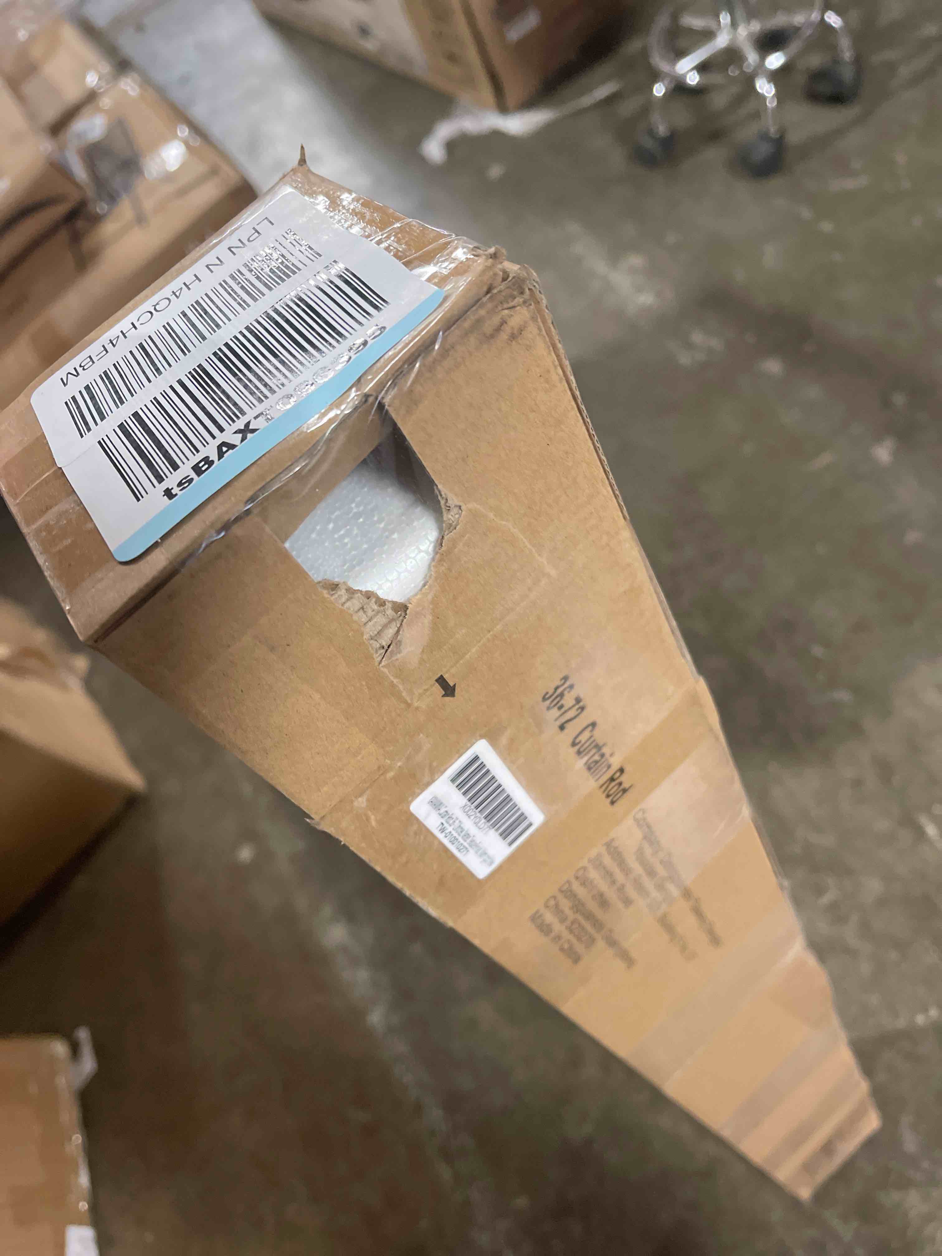 https://s3.amazonaws.com/lotting-images-prod/phillipi/TEA0072150_1732038437386.jpeg