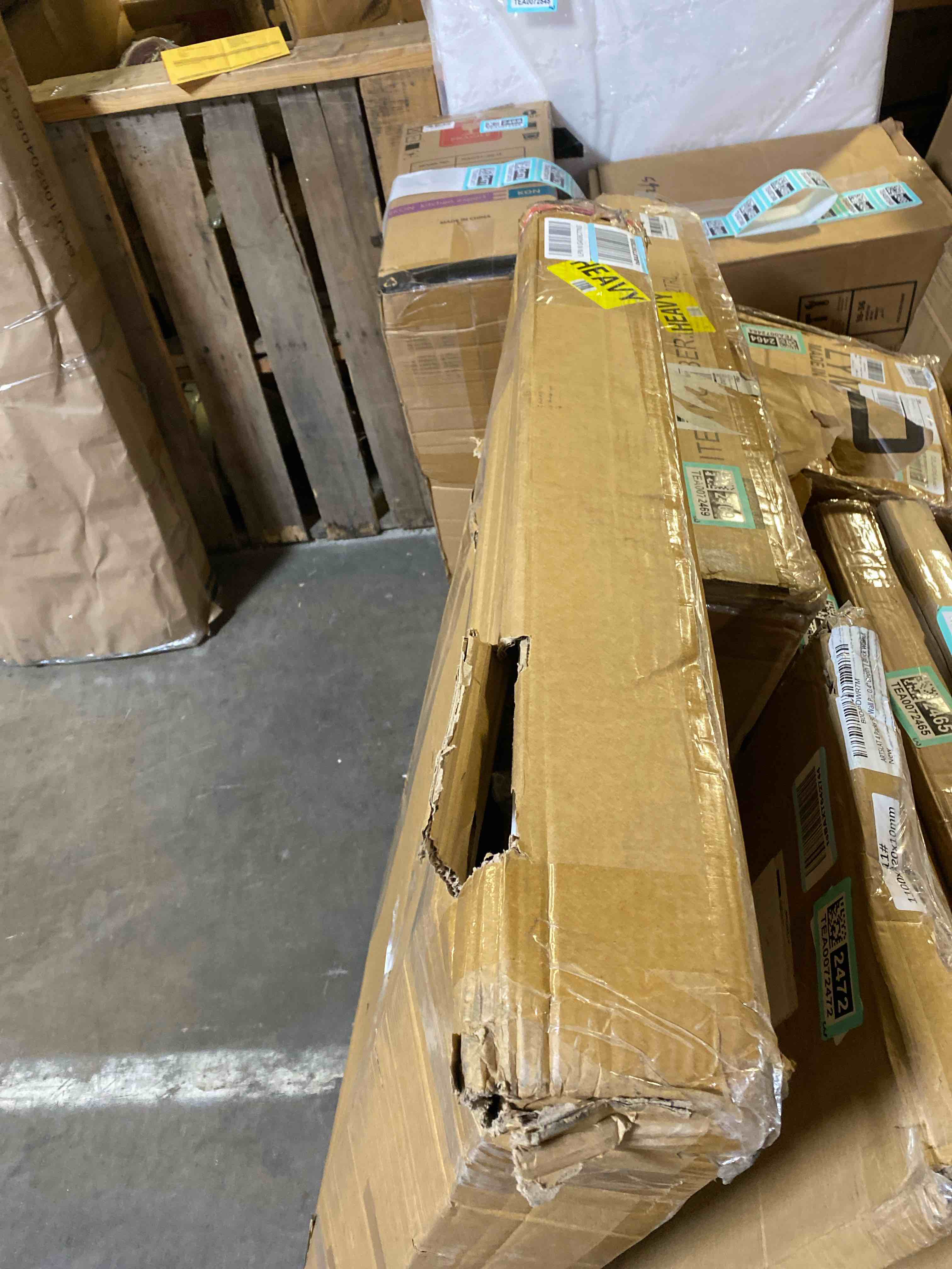https://s3.amazonaws.com/lotting-images-prod/phillipi/TEA0072476_1731621535886.jpeg