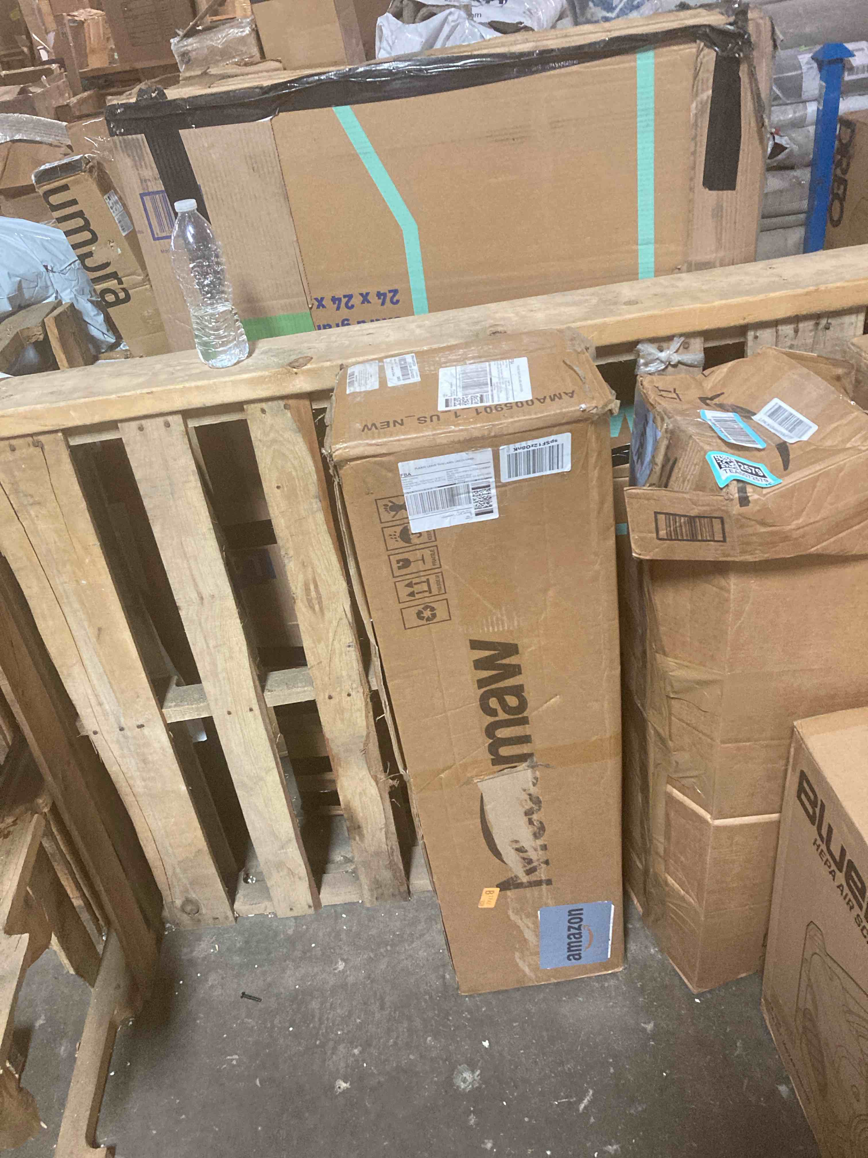 https://s3.amazonaws.com/lotting-images-prod/phillipi/TEA0072580_1731604791935.jpeg