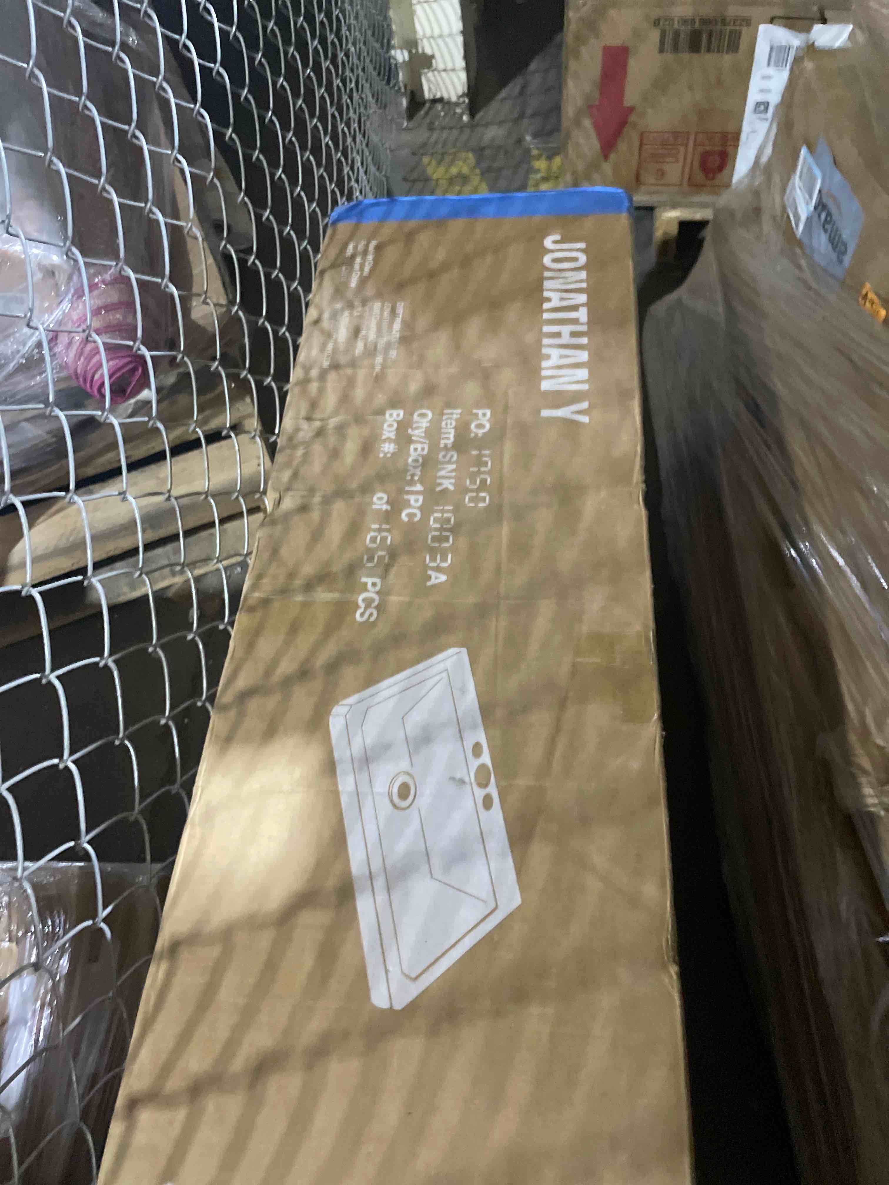 https://s3.amazonaws.com/lotting-images-prod/phillipi/TEA0072715_1731682600738.jpeg