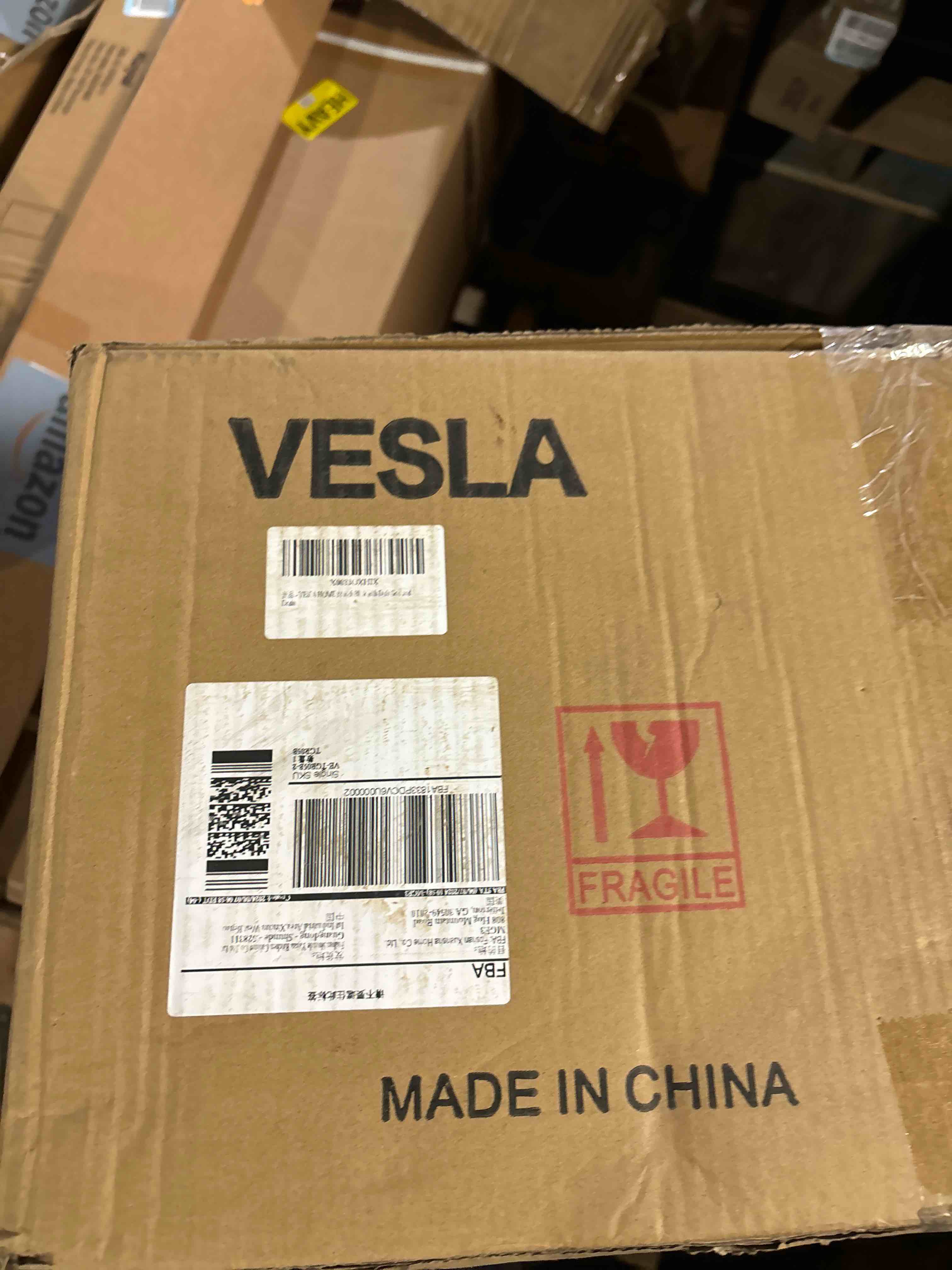 https://s3.amazonaws.com/lotting-images-prod/phillipi/TEA0072812_1731449122482.jpeg