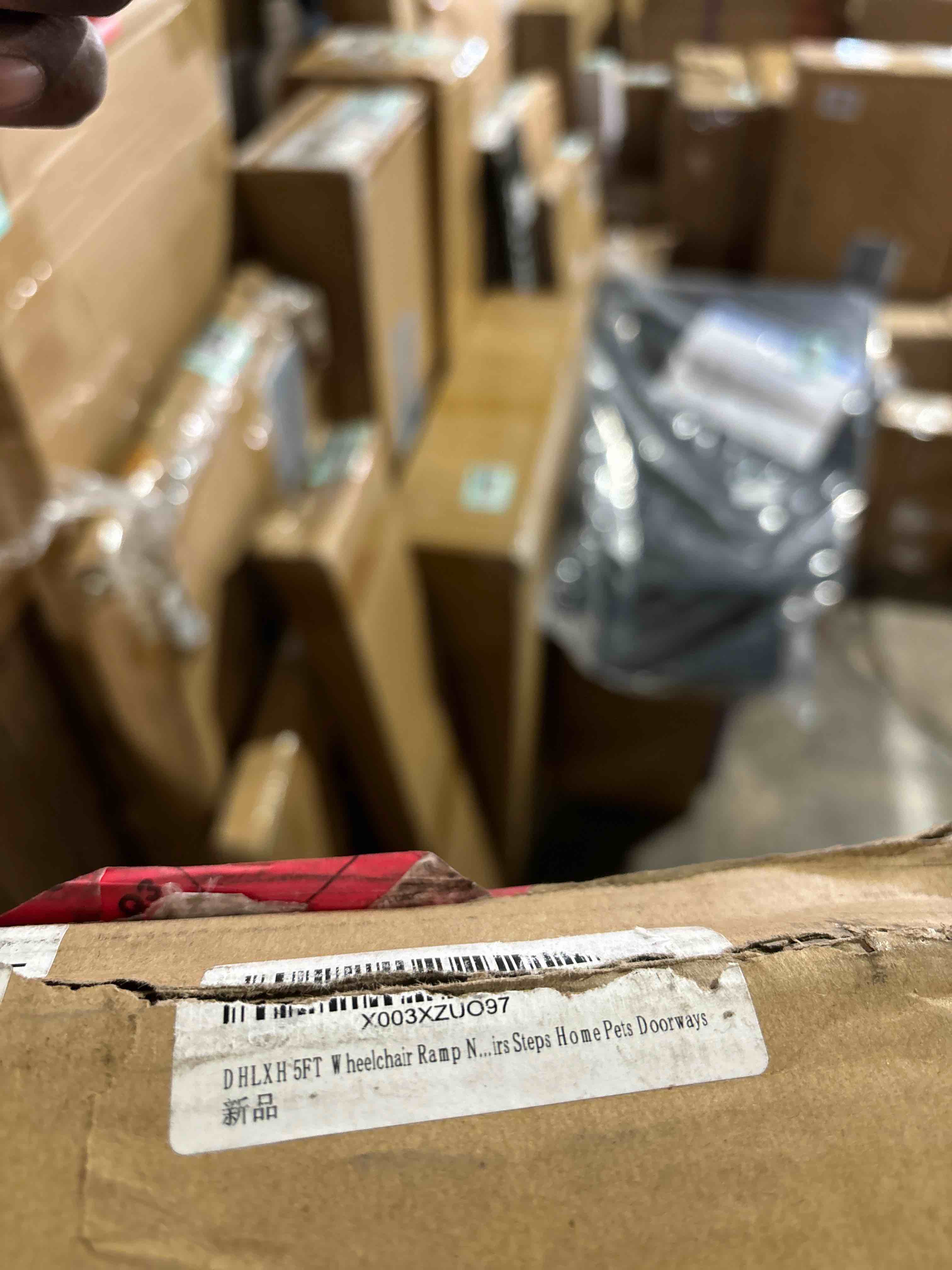 https://s3.amazonaws.com/lotting-images-prod/phillipi/TEA0073017_1731441935347.jpeg