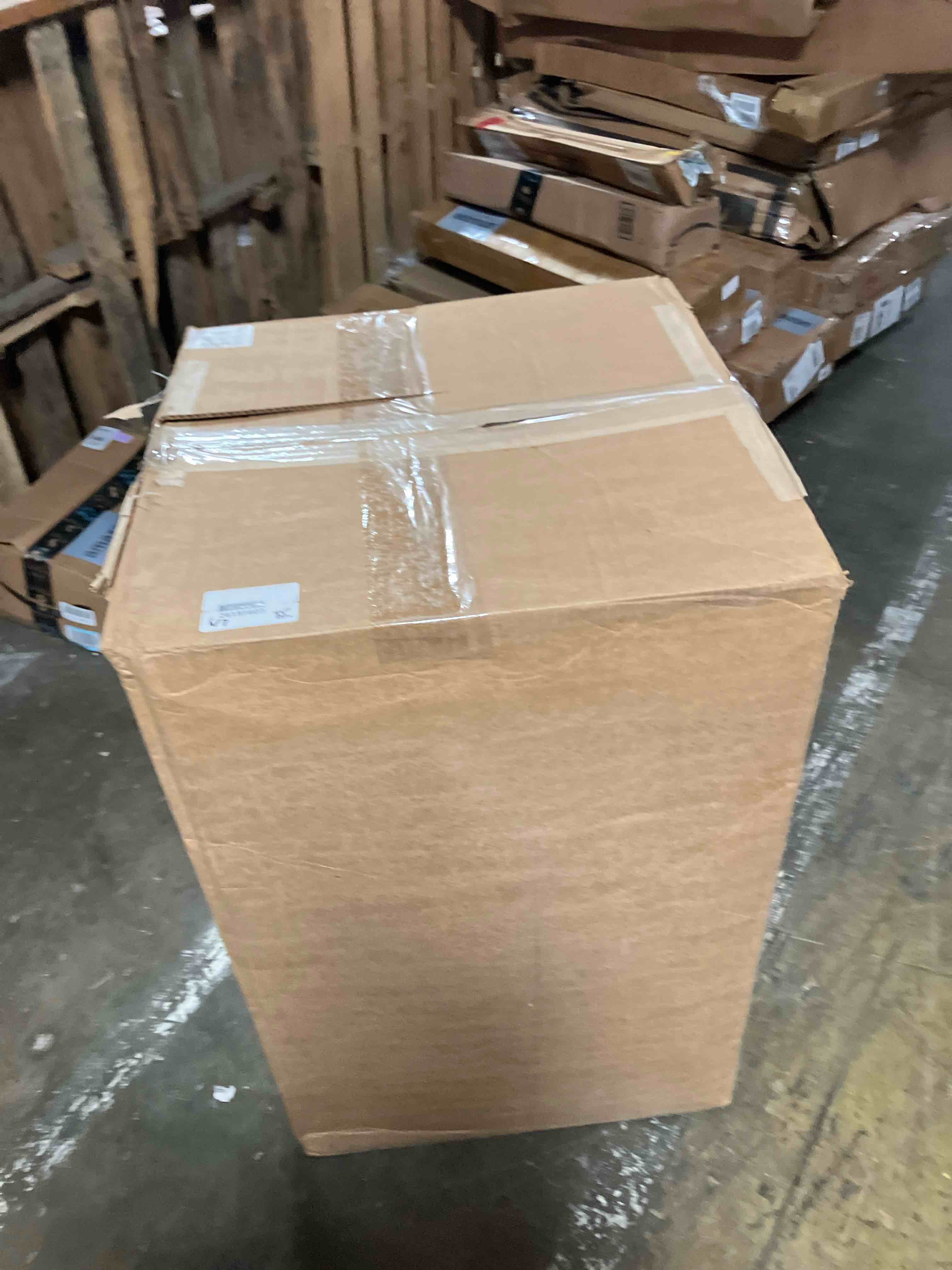 https://s3.amazonaws.com/lotting-images-prod/phillipi/TEA0073315_1731526219439.jpeg