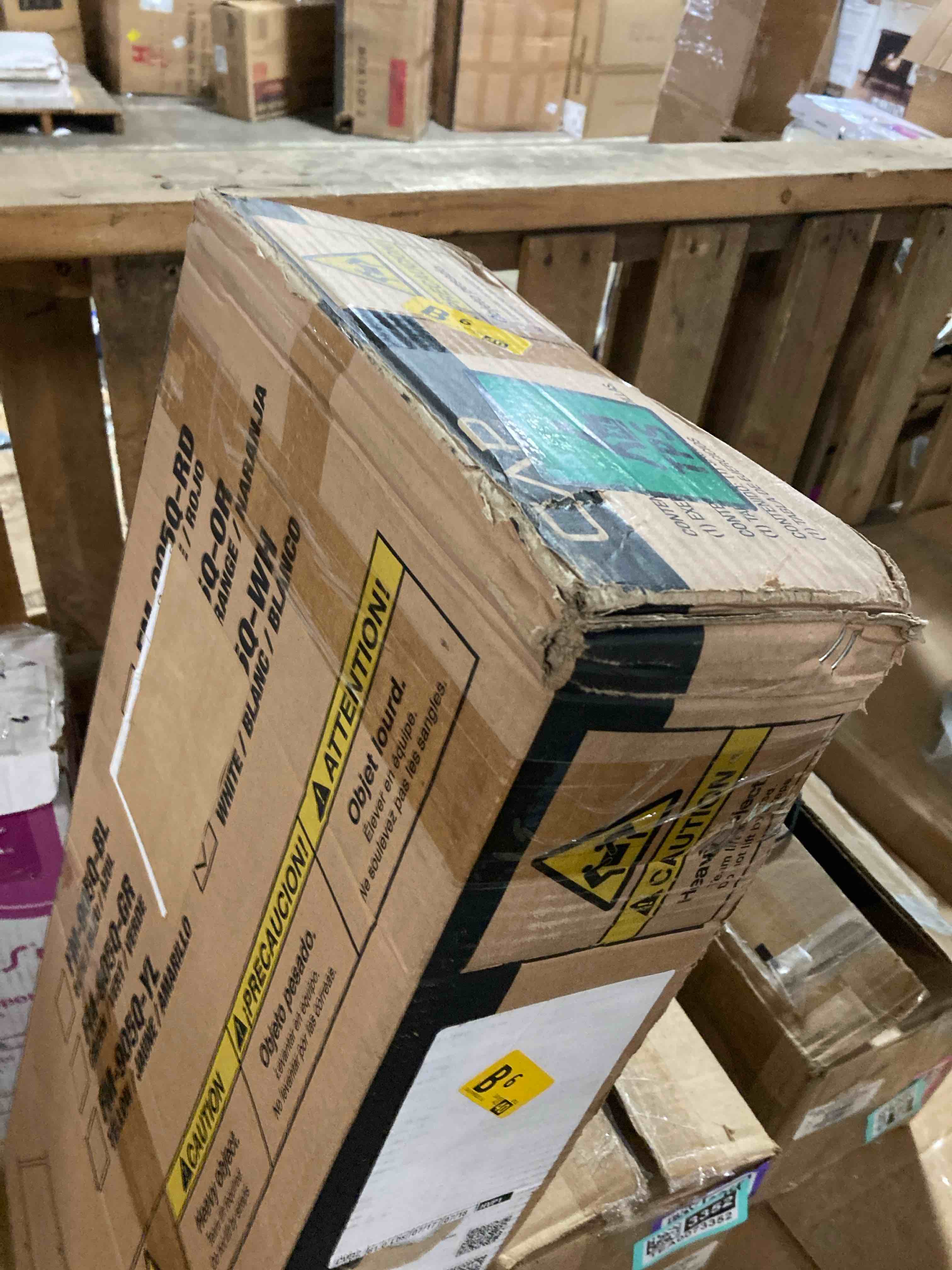 https://s3.amazonaws.com/lotting-images-prod/phillipi/TEA0073358_1731085667988.jpeg