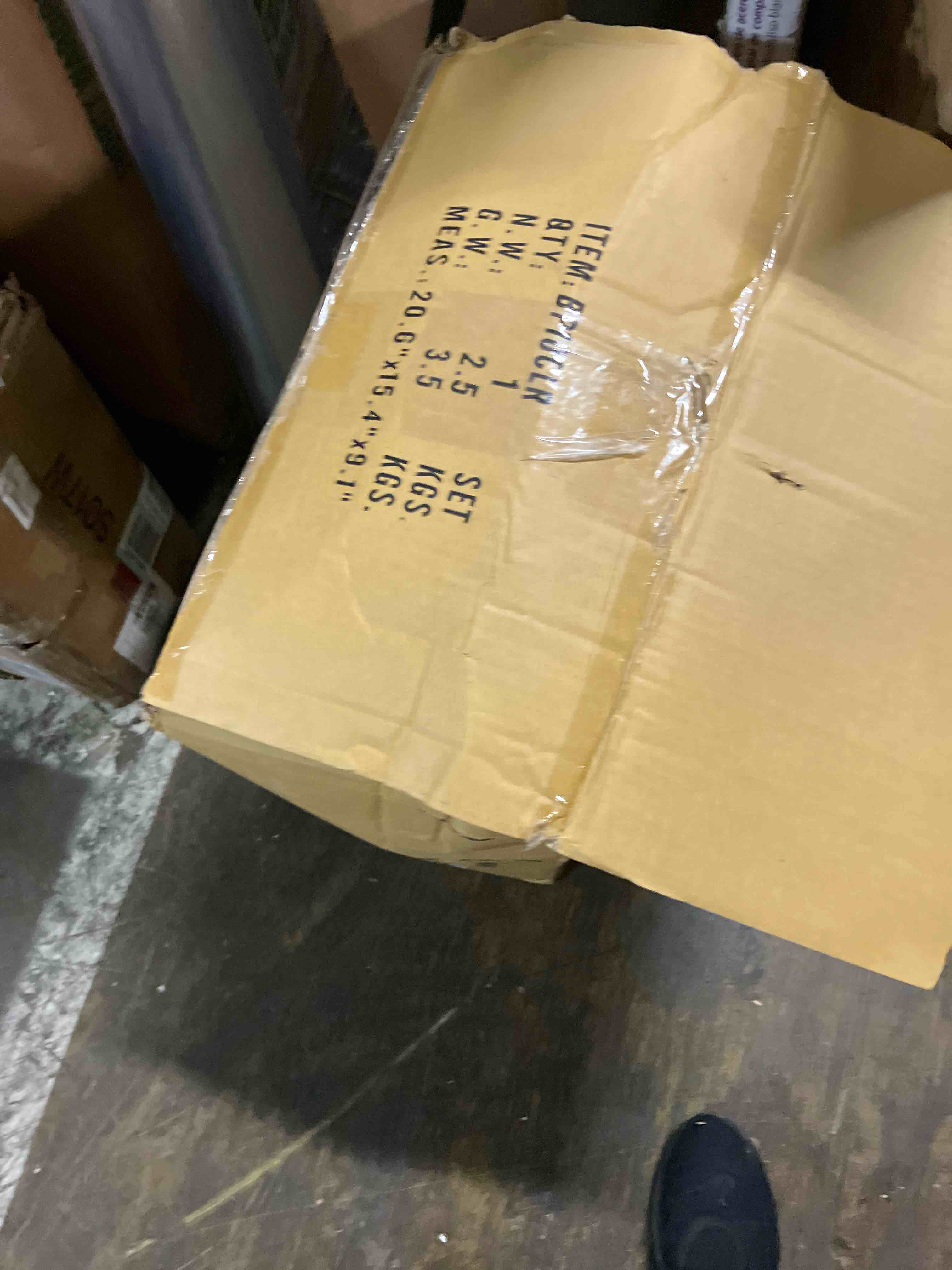 https://s3.amazonaws.com/lotting-images-prod/phillipi/TEA0073493_1730990810014.jpeg