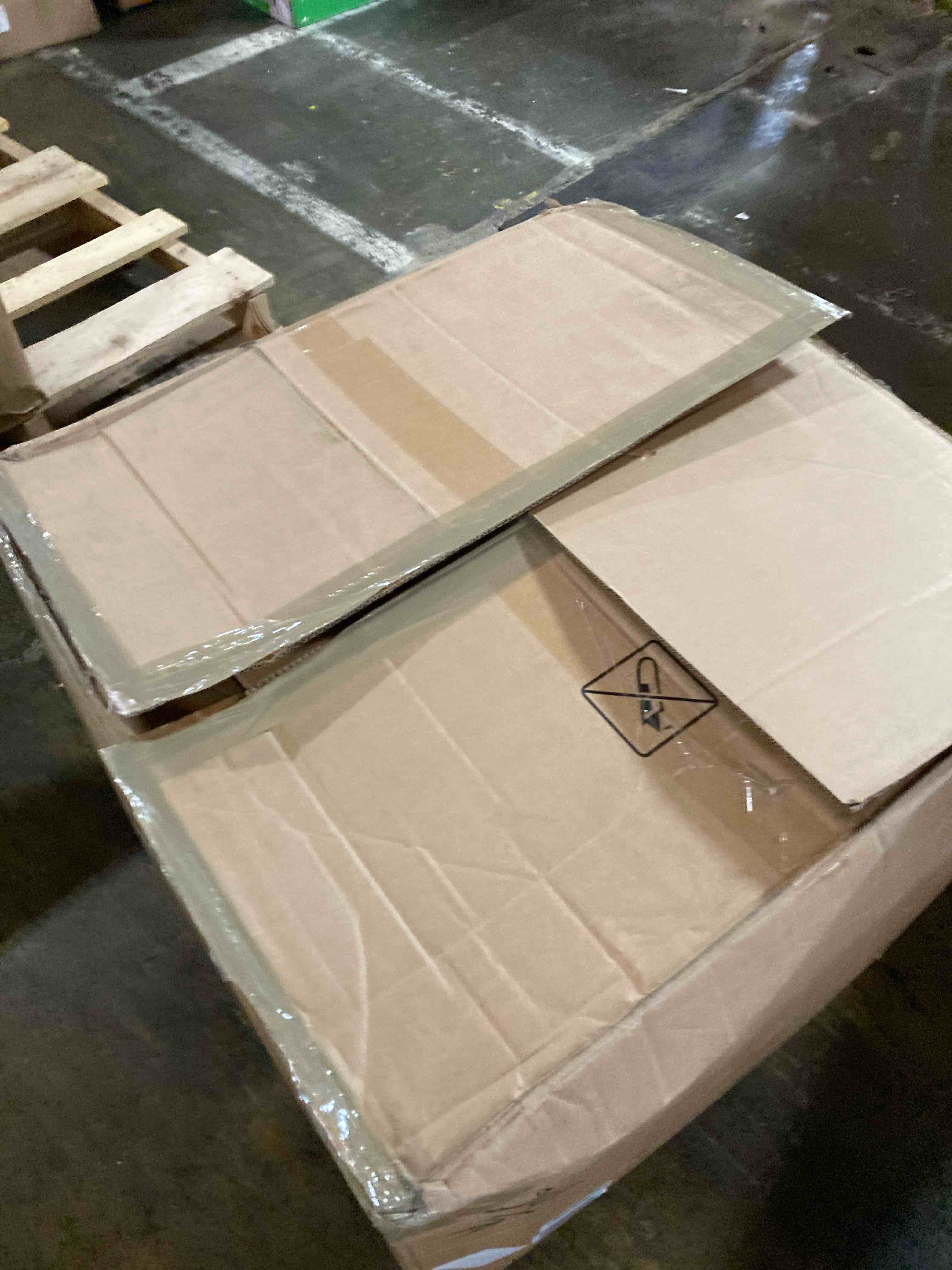 https://s3.amazonaws.com/lotting-images-prod/phillipi/TEA0073585_1731081081065.jpeg