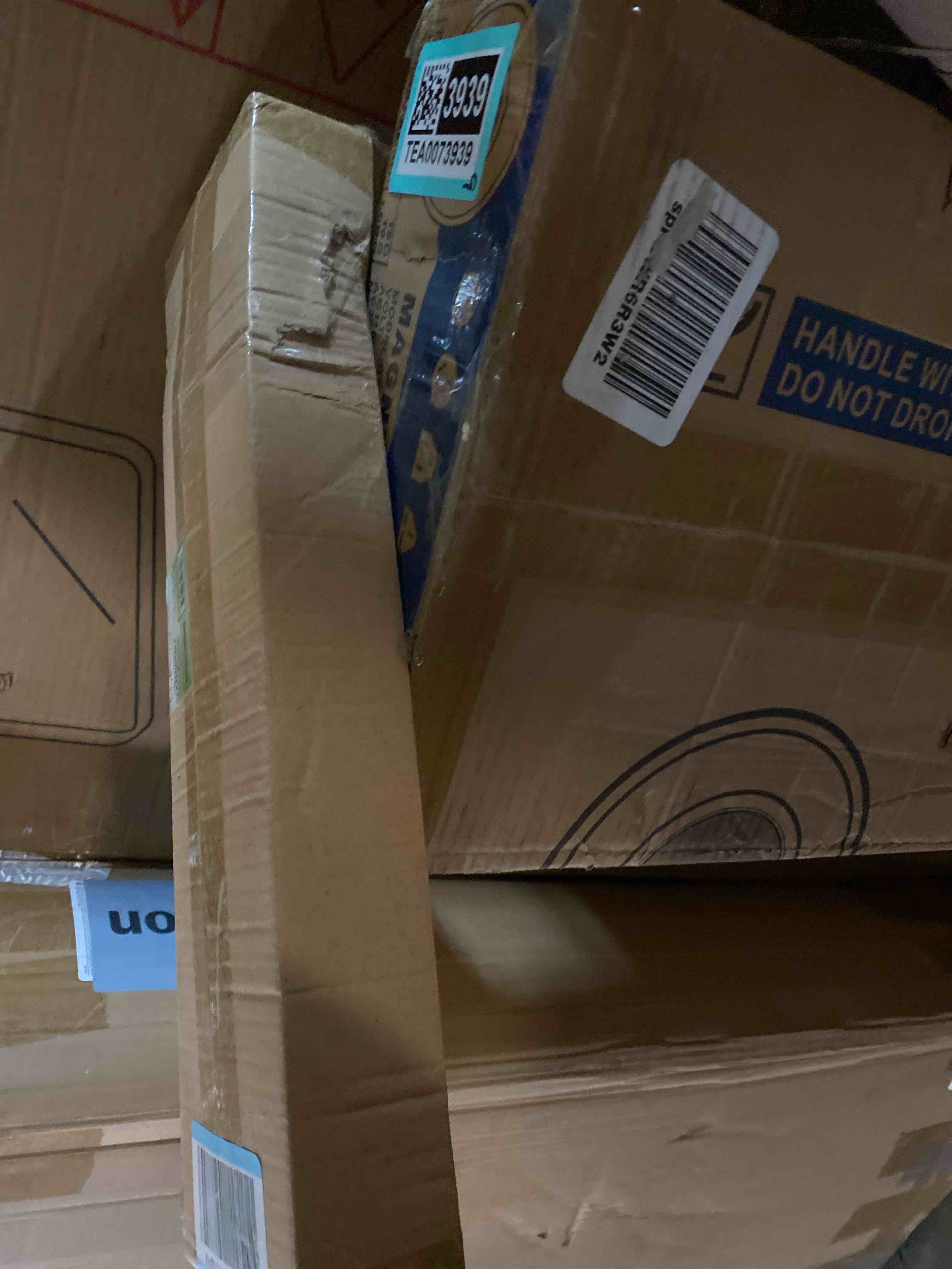 https://s3.amazonaws.com/lotting-images-prod/phillipi/TEA0073945_1730757813851.jpeg