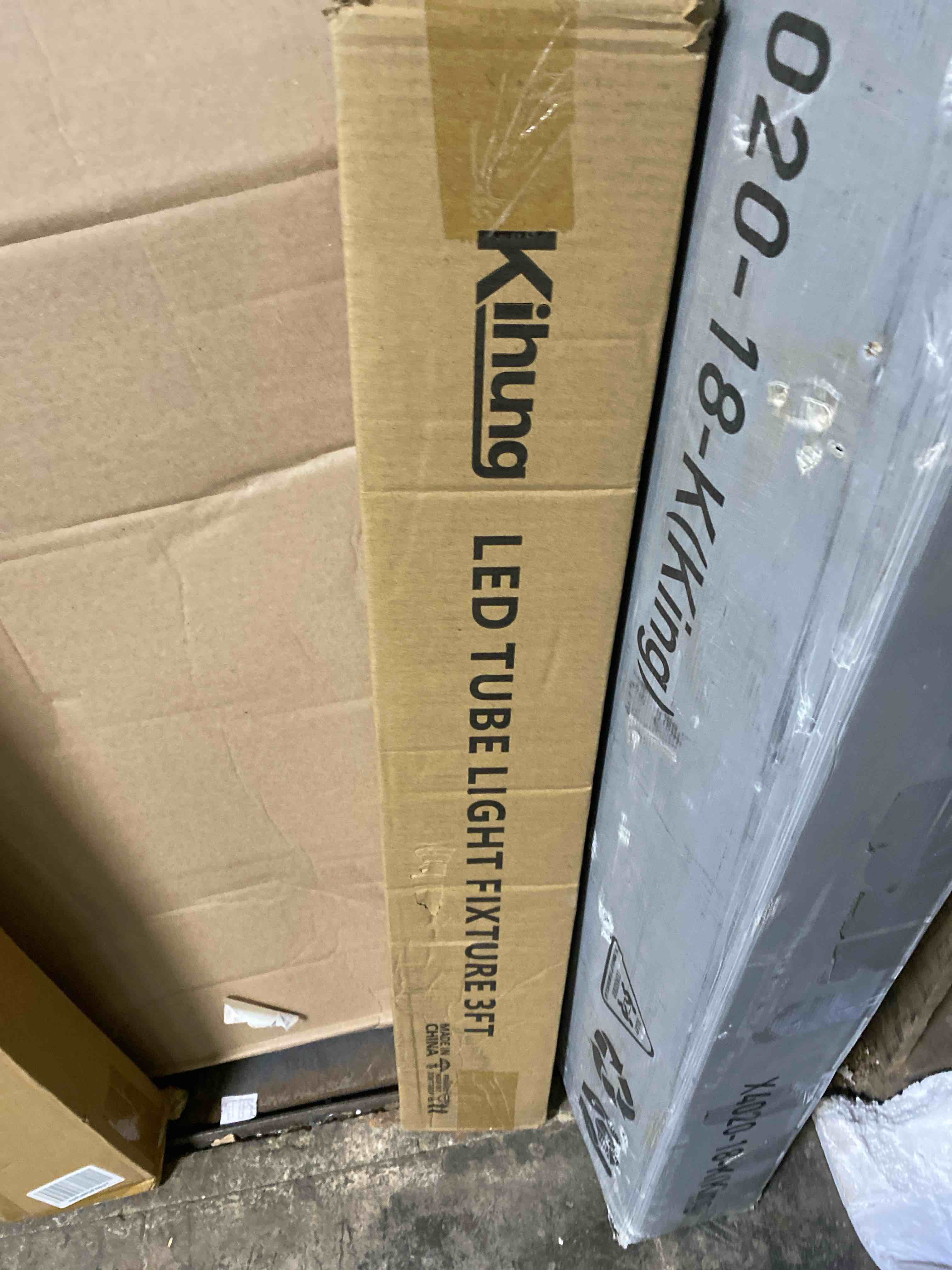 https://s3.amazonaws.com/lotting-images-prod/phillipi/TEA0074394_1730488466712.jpeg
