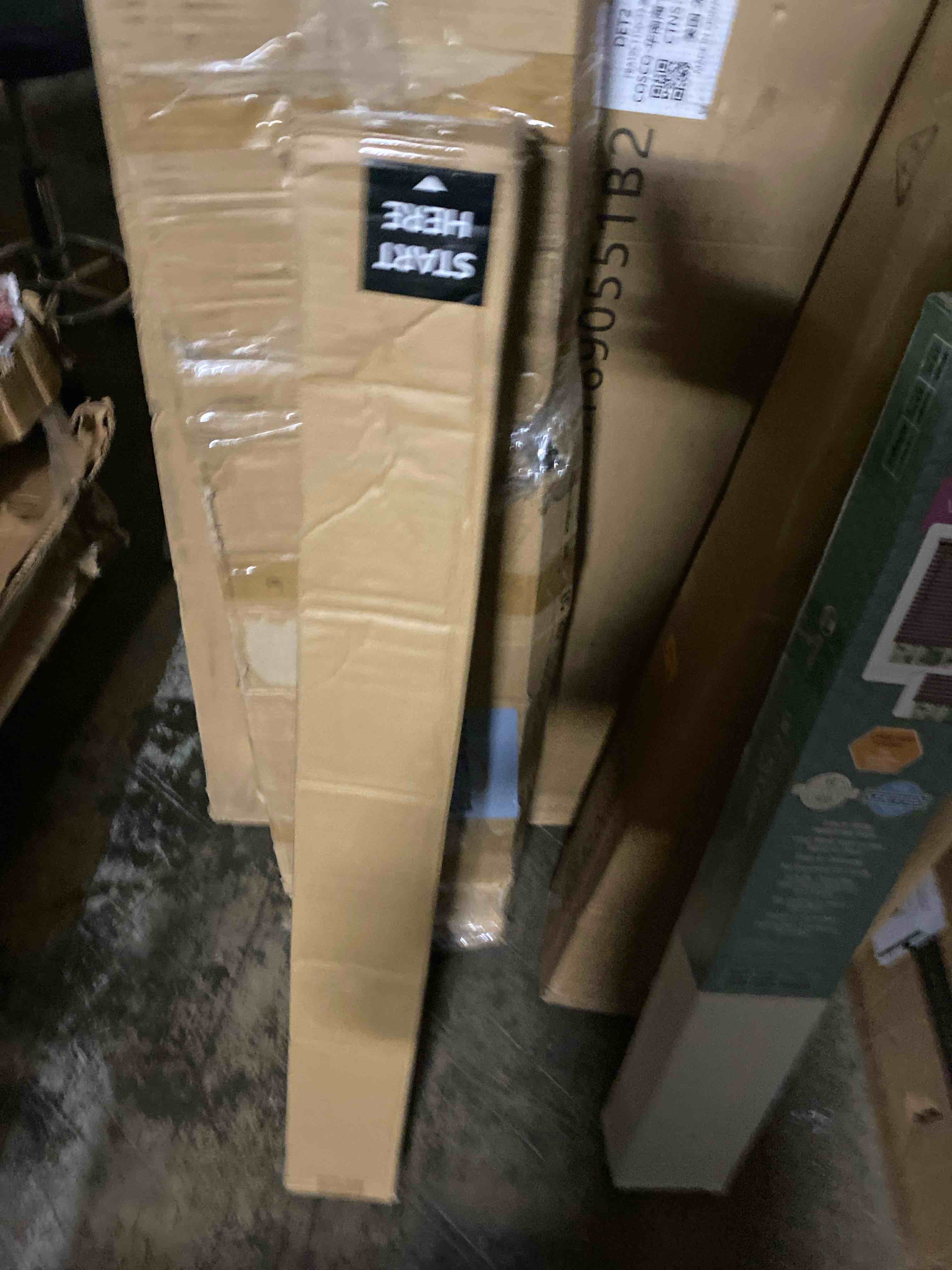 https://s3.amazonaws.com/lotting-images-prod/phillipi/TEA0074403_1730405223423.jpeg