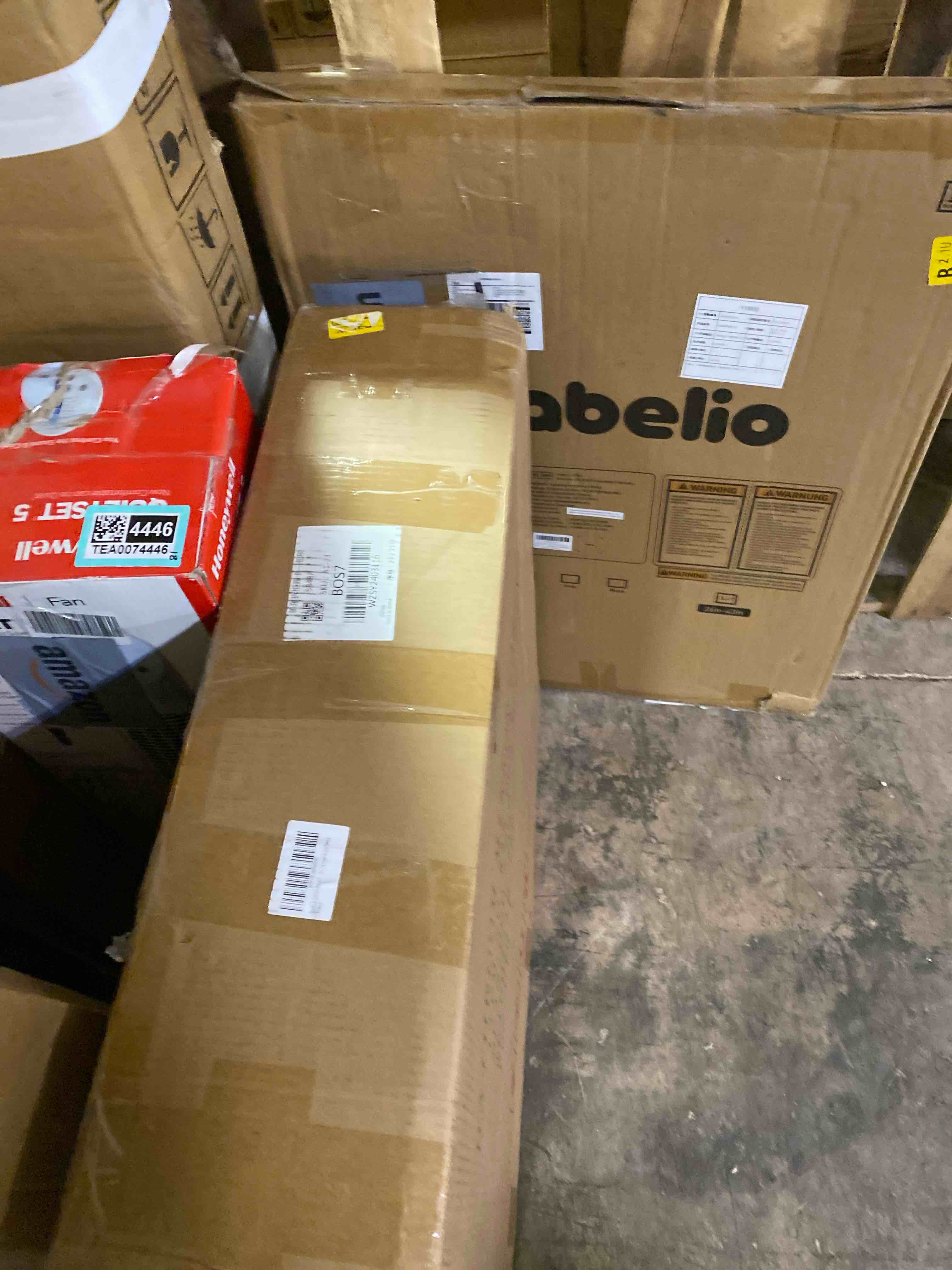 https://s3.amazonaws.com/lotting-images-prod/phillipi/TEA0074447_1730476548441.jpeg