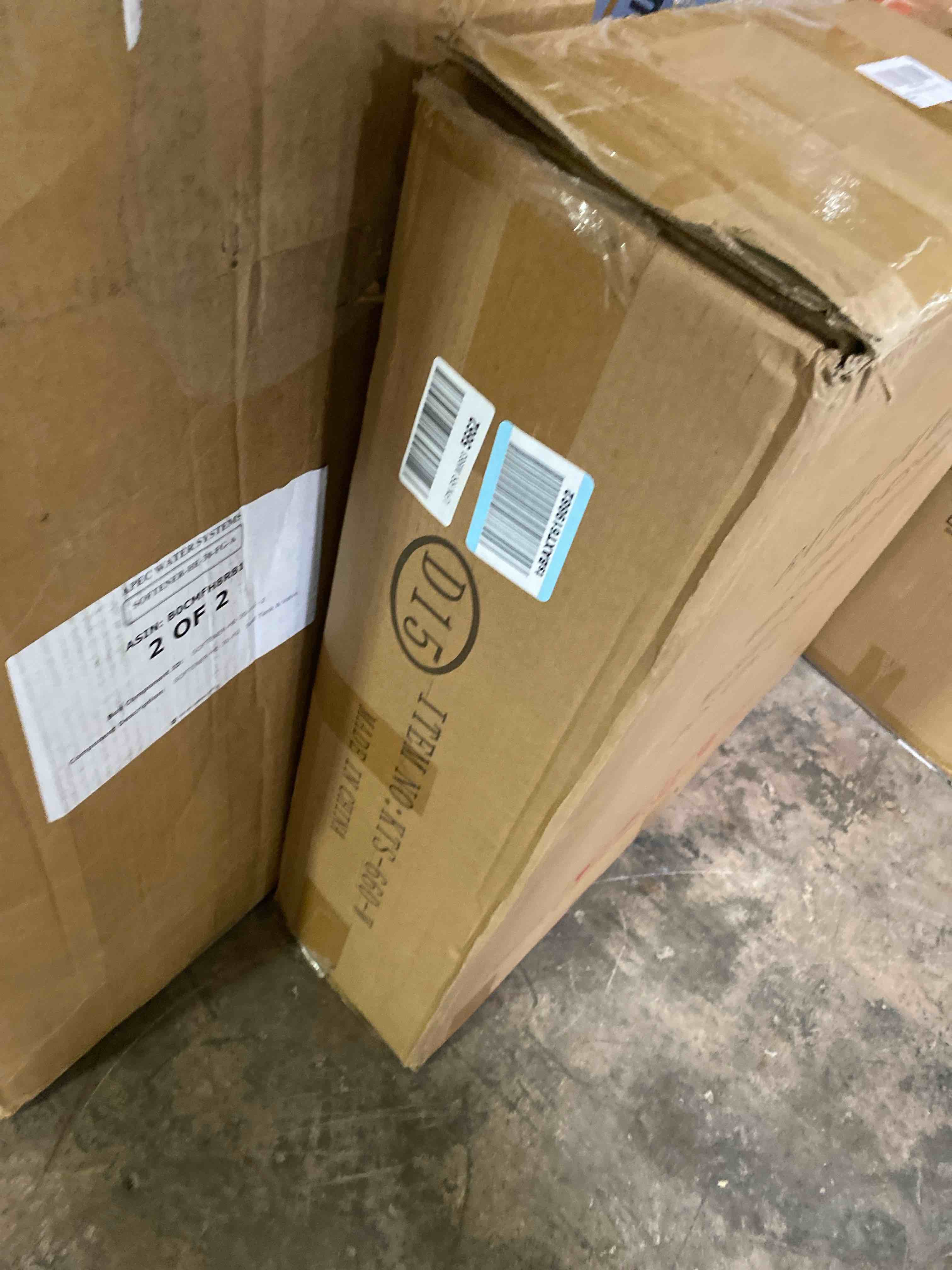 https://s3.amazonaws.com/lotting-images-prod/phillipi/TEA0074447_1730476550261.jpeg