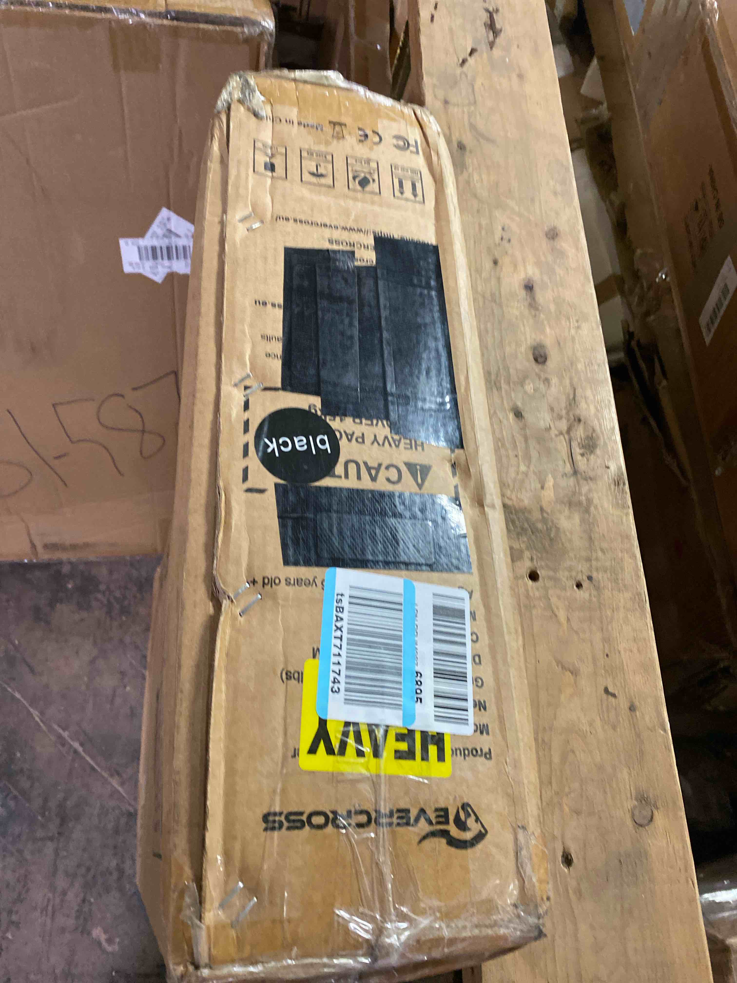 https://s3.amazonaws.com/lotting-images-prod/phillipi/TEA0074451_1730477314529.jpeg