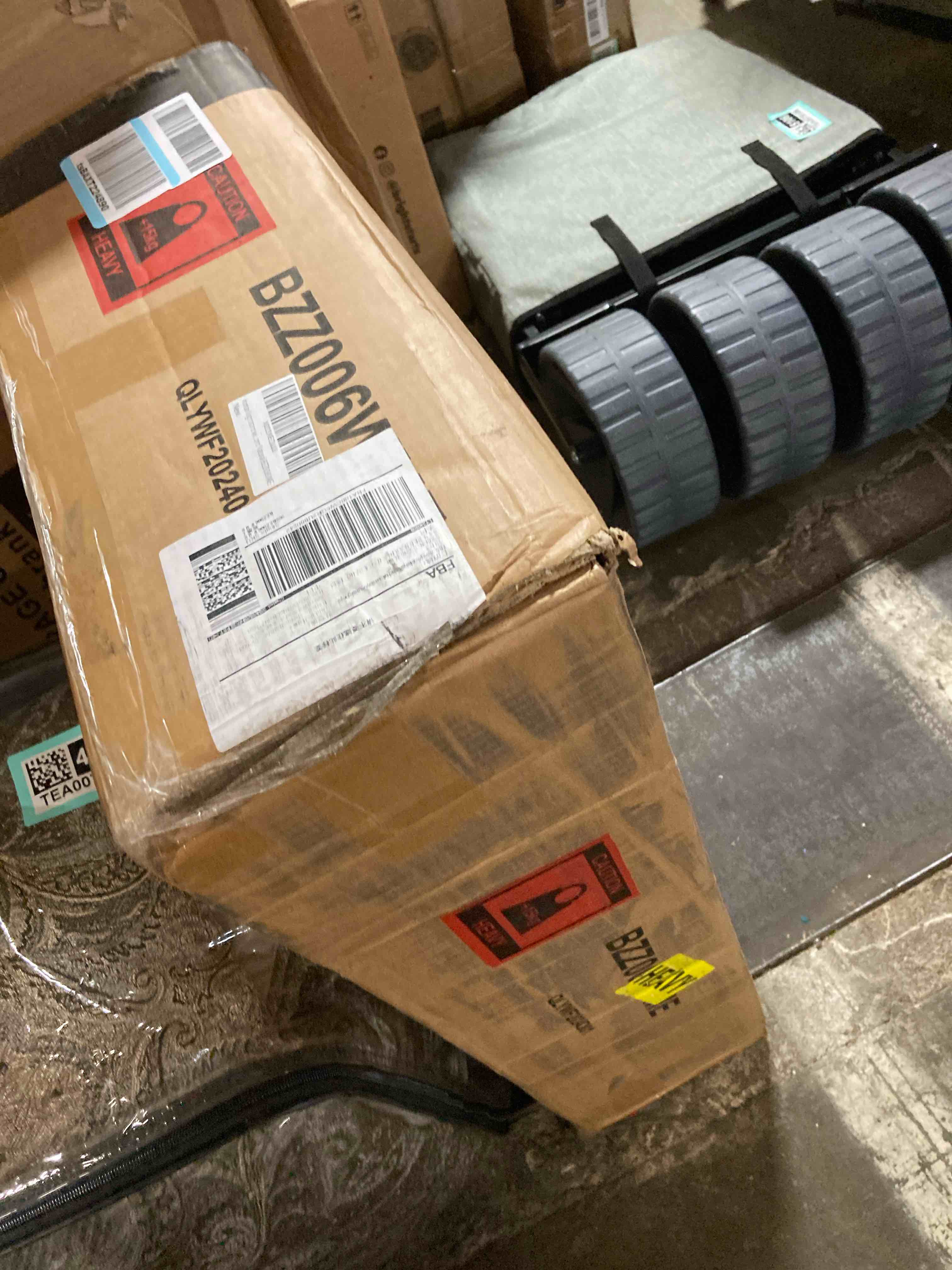 https://s3.amazonaws.com/lotting-images-prod/phillipi/TEA0074715_1730310830961.jpeg