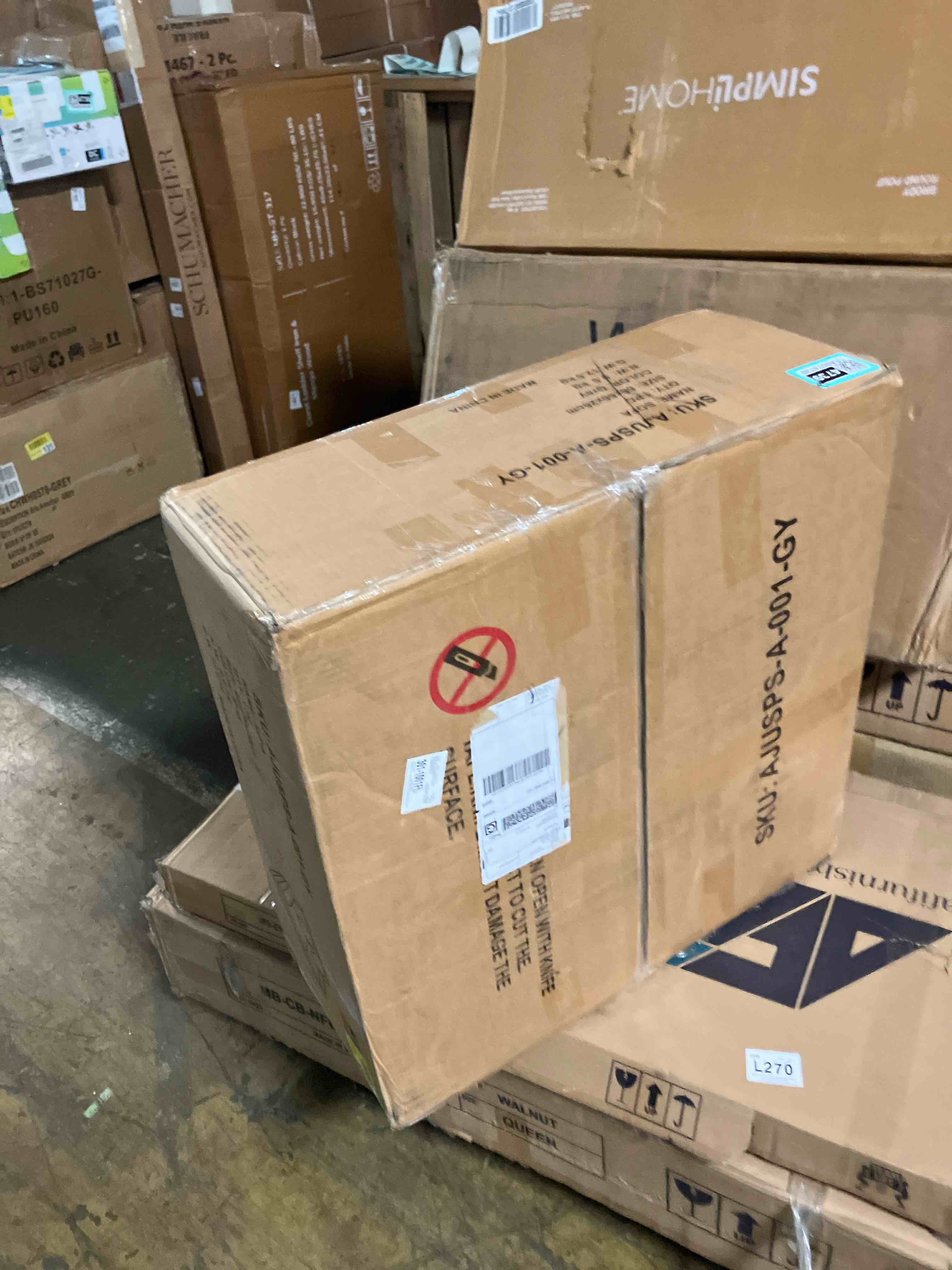 https://s3.amazonaws.com/lotting-images-prod/phillipi/TEA0074739_1730390362625.jpeg